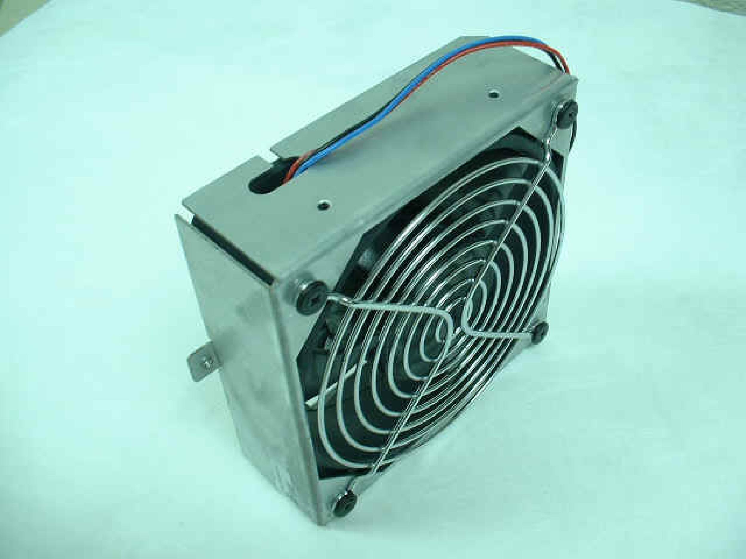 COMPAQ / HEWLETT PACKARD / HP 306576-001 FAN 12VOLT 4.625INCHES BY 4.625 INCHES PROLIANT 1000 1500 2000 4000 4500 SYSTEMPRO COMPATIBLE
