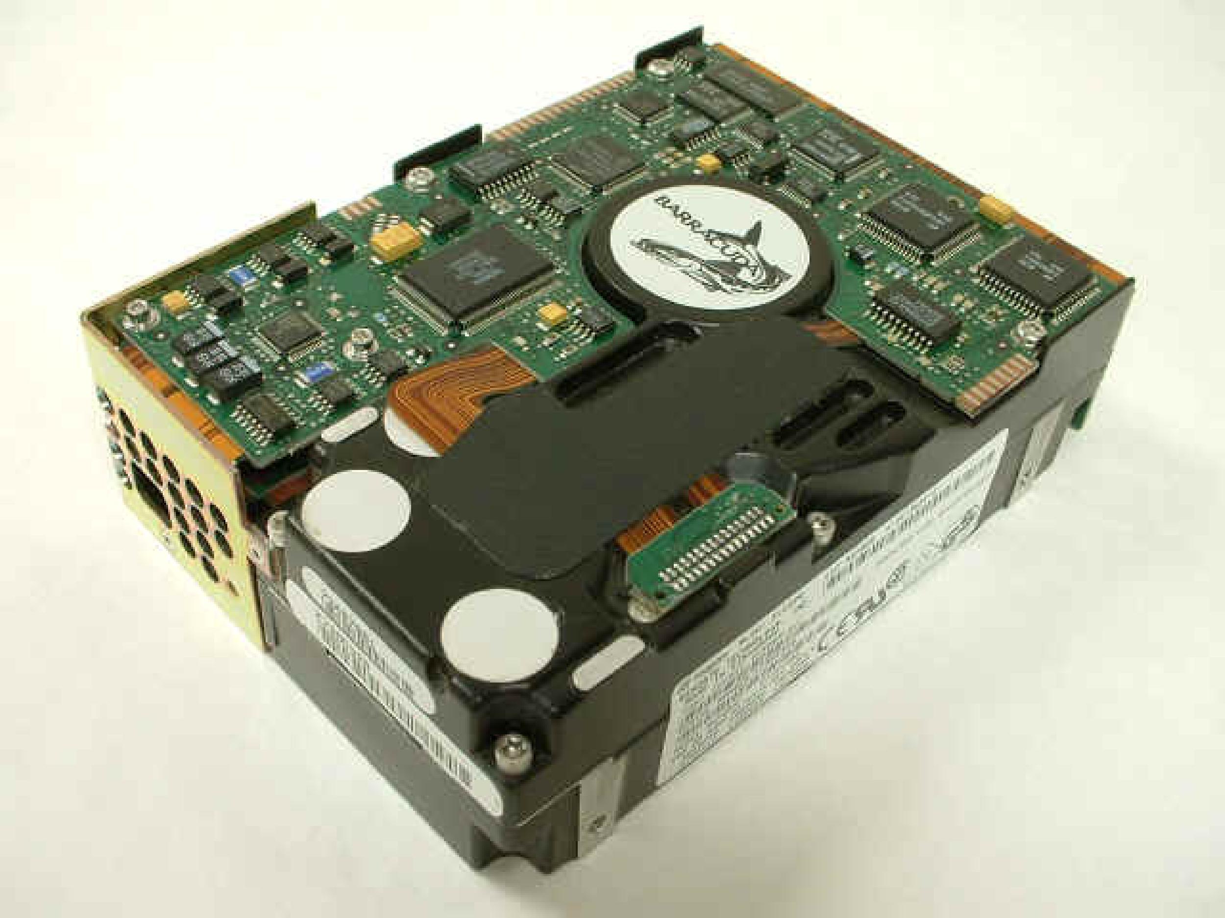 COMPAQ / HEWLETT PACKARD / HP 199591-001 4.3GB WIDE SCSI DRIVE