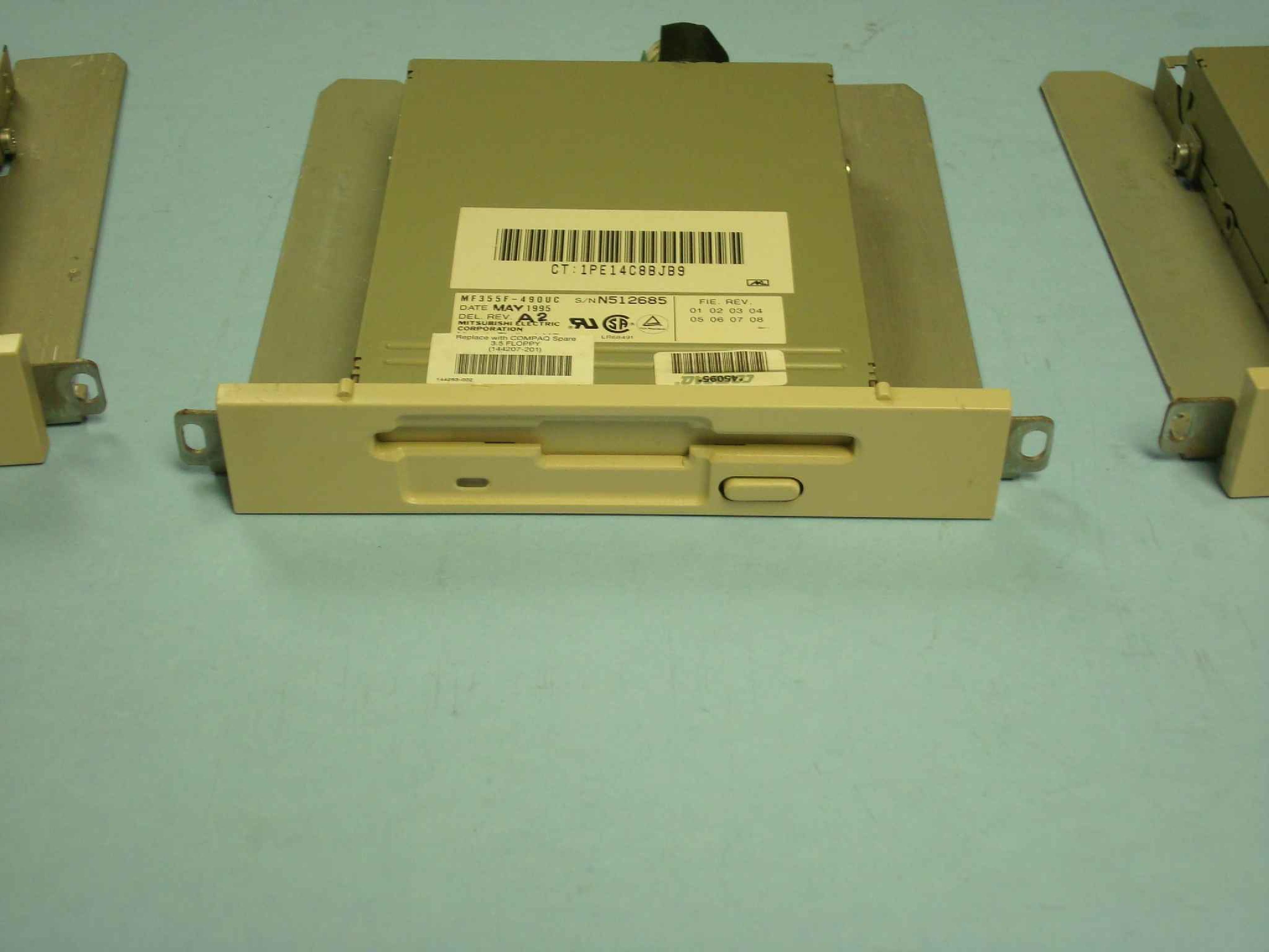 MITSUBISHI MF355F-490UC 1.44MB FLOPPY DRIVE