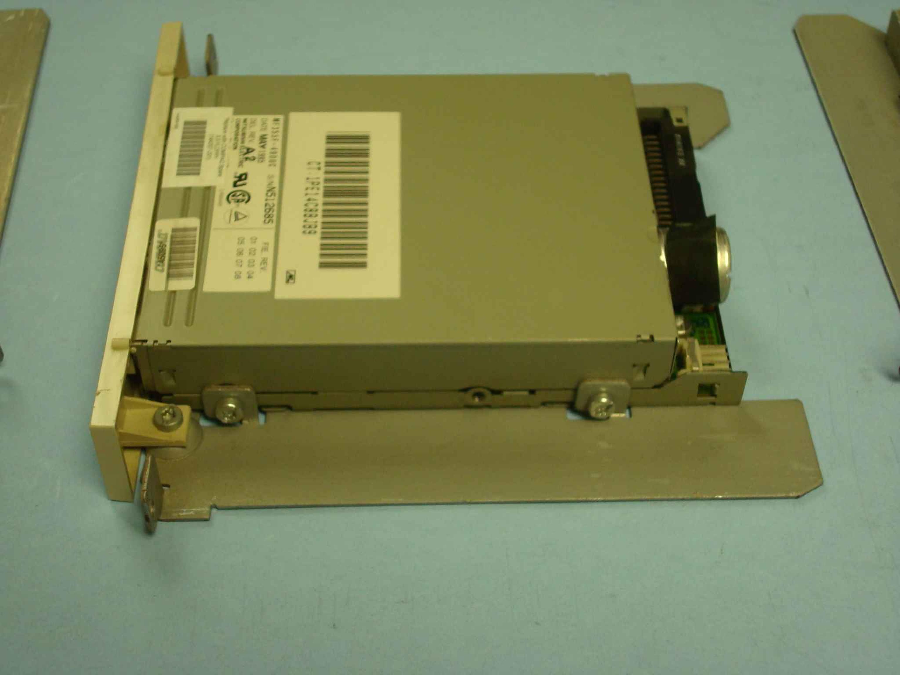 MITSUBISHI MF355F-490UC 1.44MB FLOPPY DRIVE