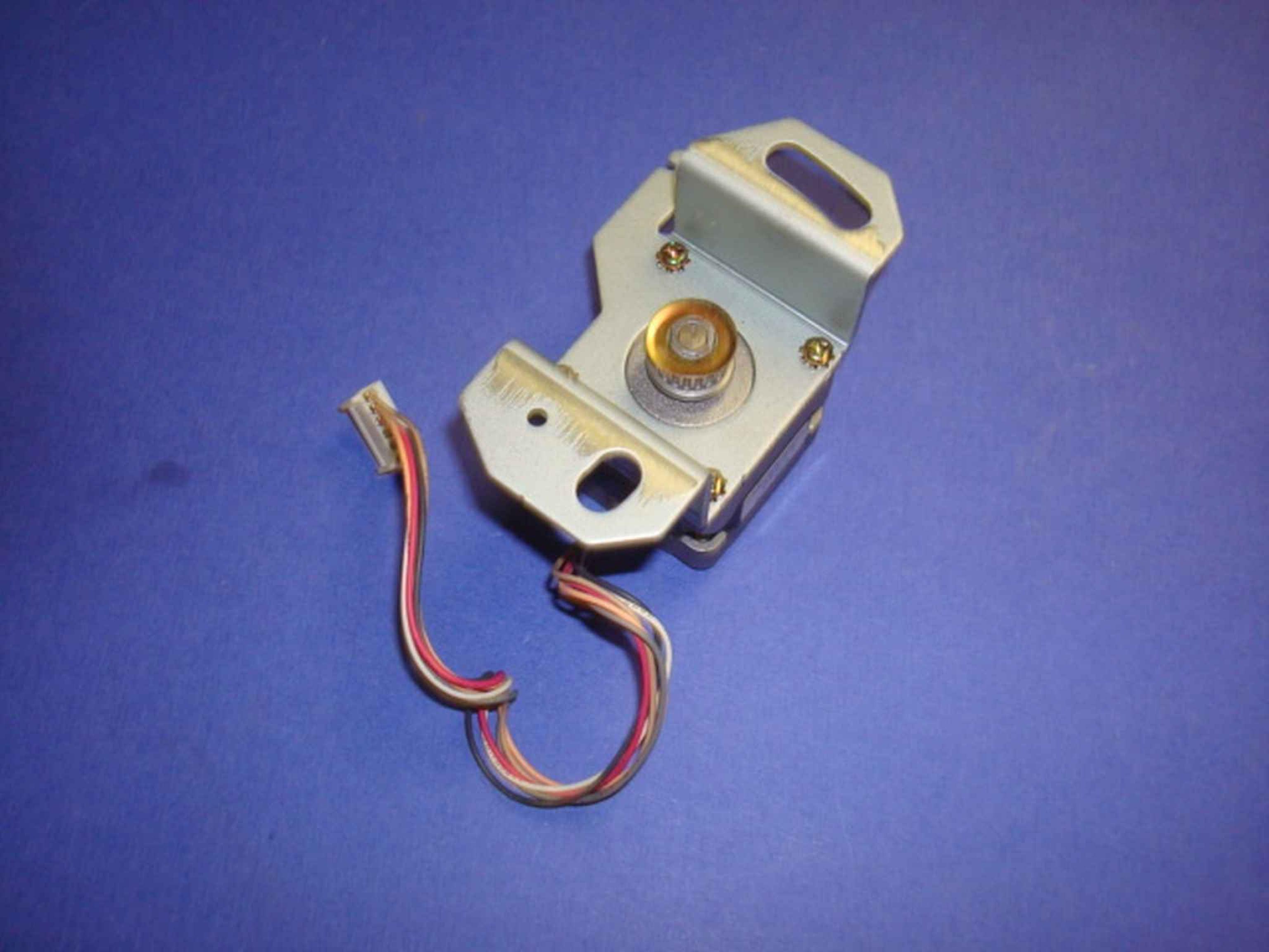 EPSON STH-39D165 PAPER FEED MOTOR FOR LQ870 AND LQ1170