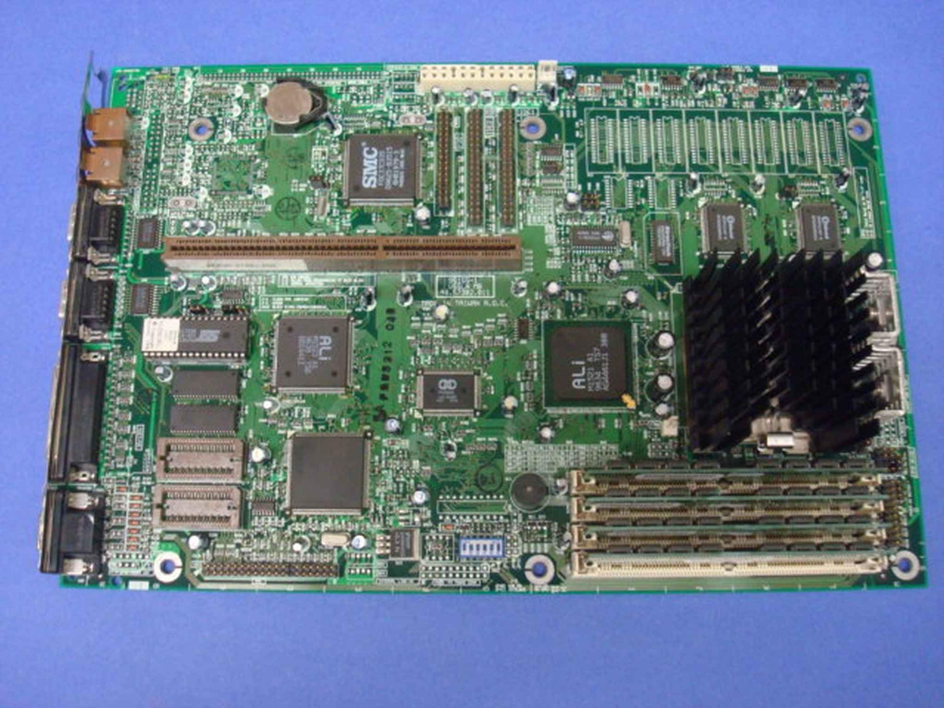 ACER 55.57301.071 MOTHERBOARD WITH PROCESSOR & 16MB EDO RAM