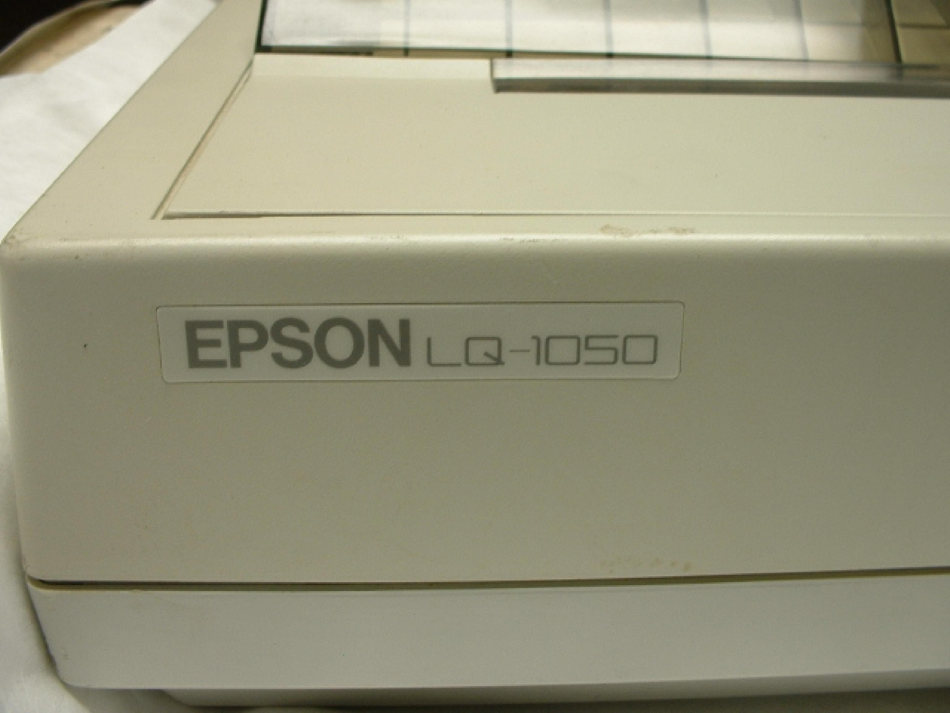 EPSON P18MA LQ1050 NICE CONDITION, WITH COMPLETE PLASTIC PARTS