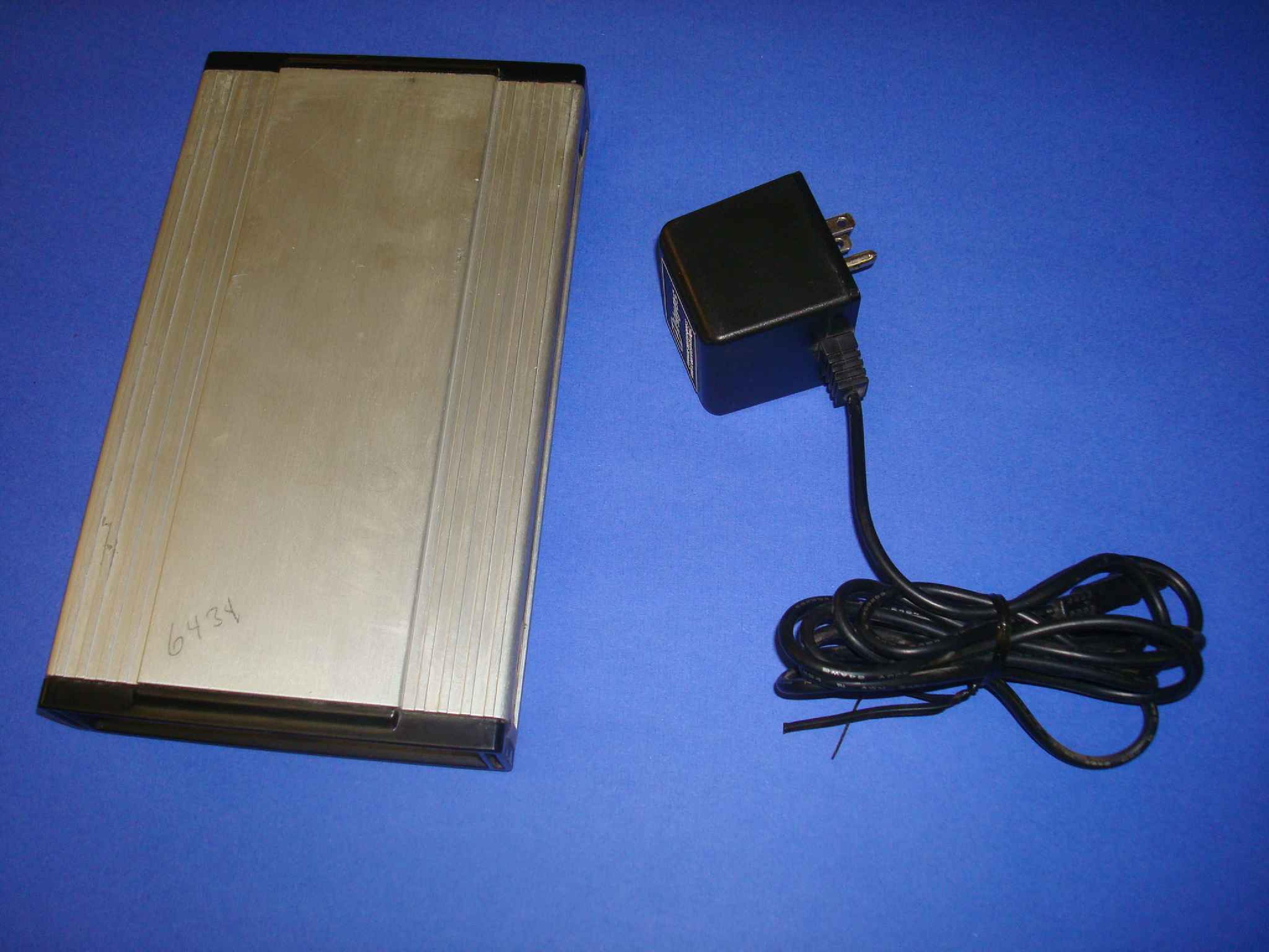 HAYES 94-00085 SMARTMODEM 2400 EXTERNAL WITH POWER SUPPLY