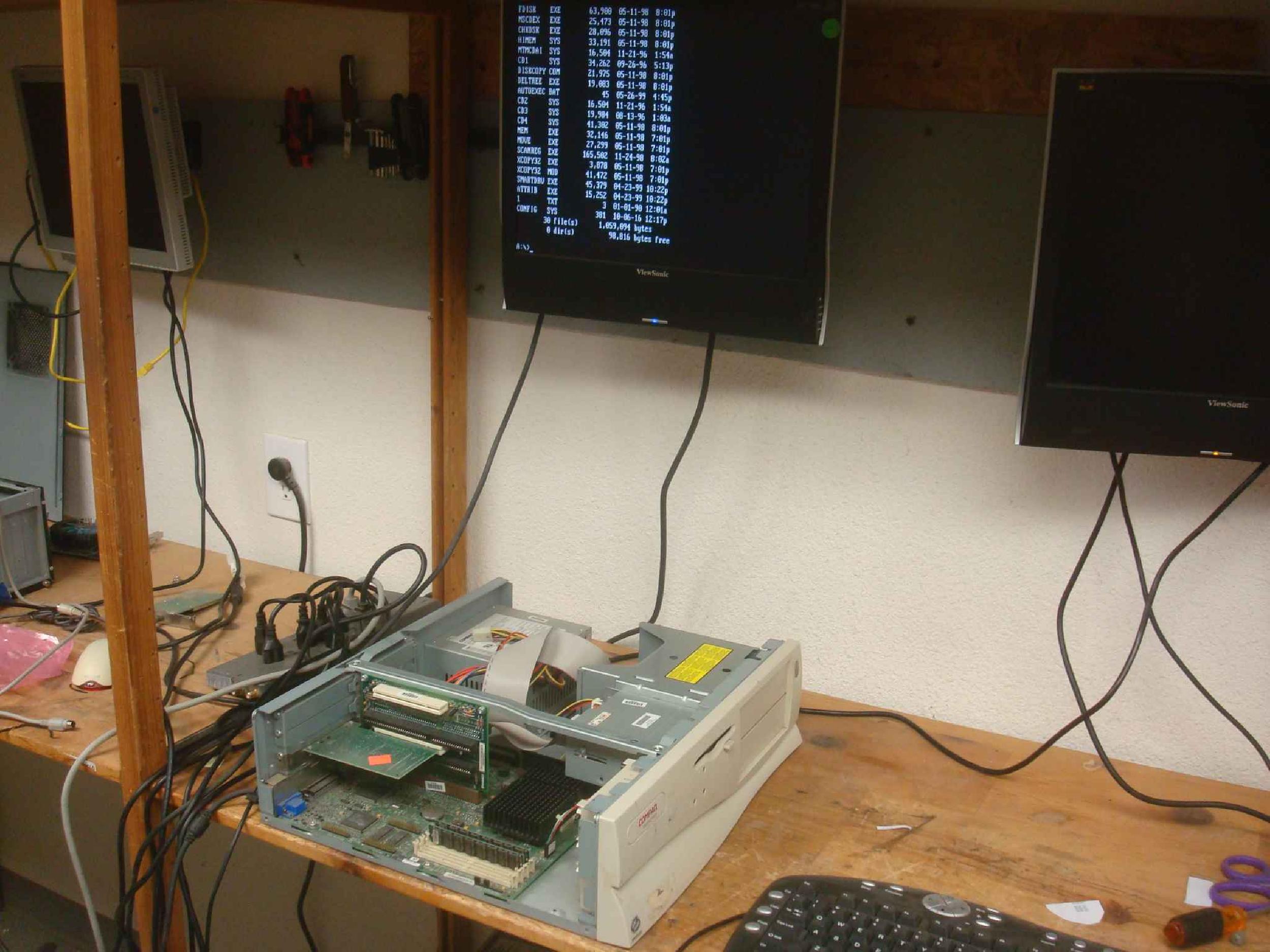 COMPAQ / HEWLETT PACKARD / HP 005507-001 SOCKET 7 MOTHERBOARD