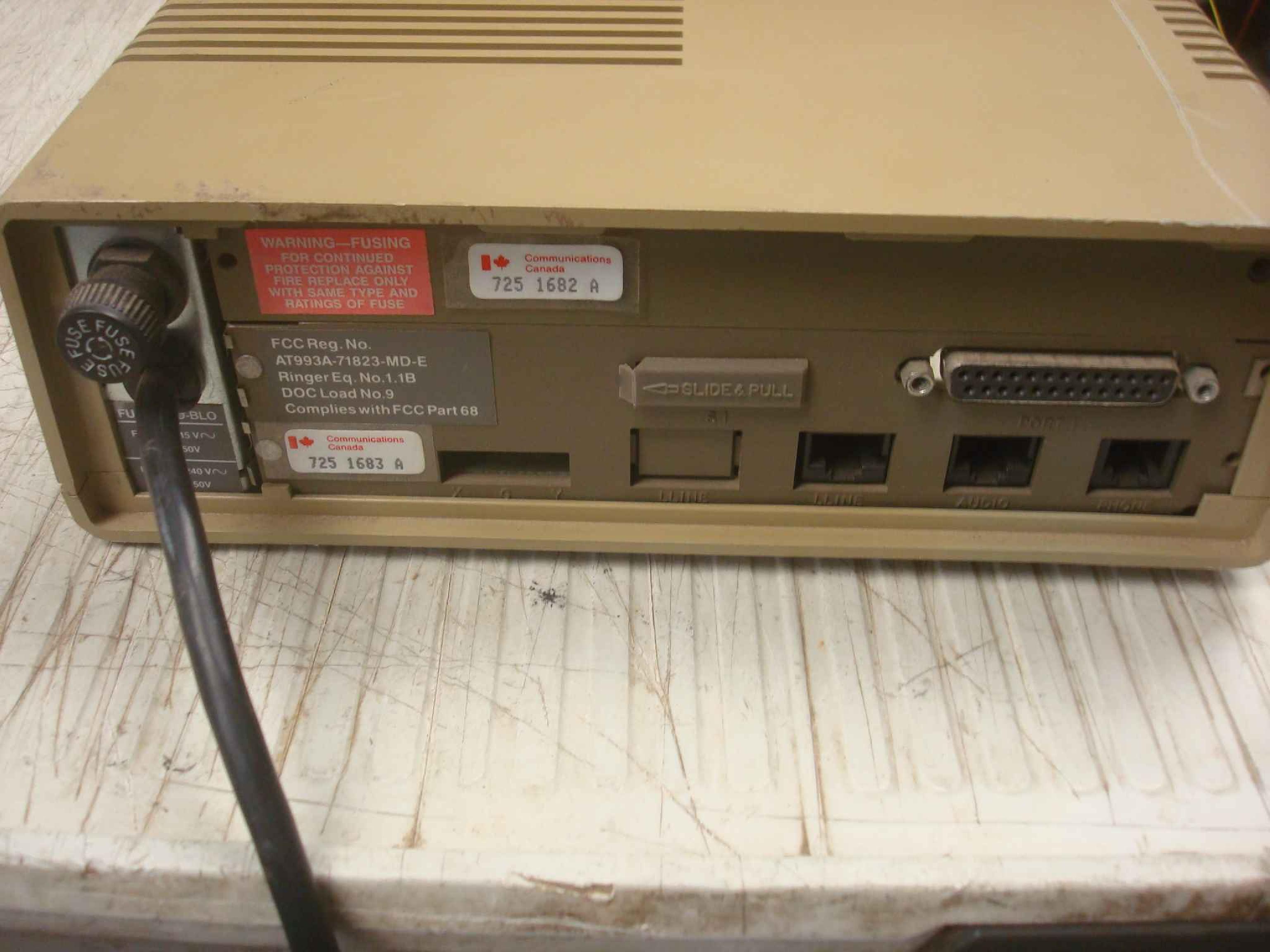 MOTOROLA 41300 CODEX DATA MODEM