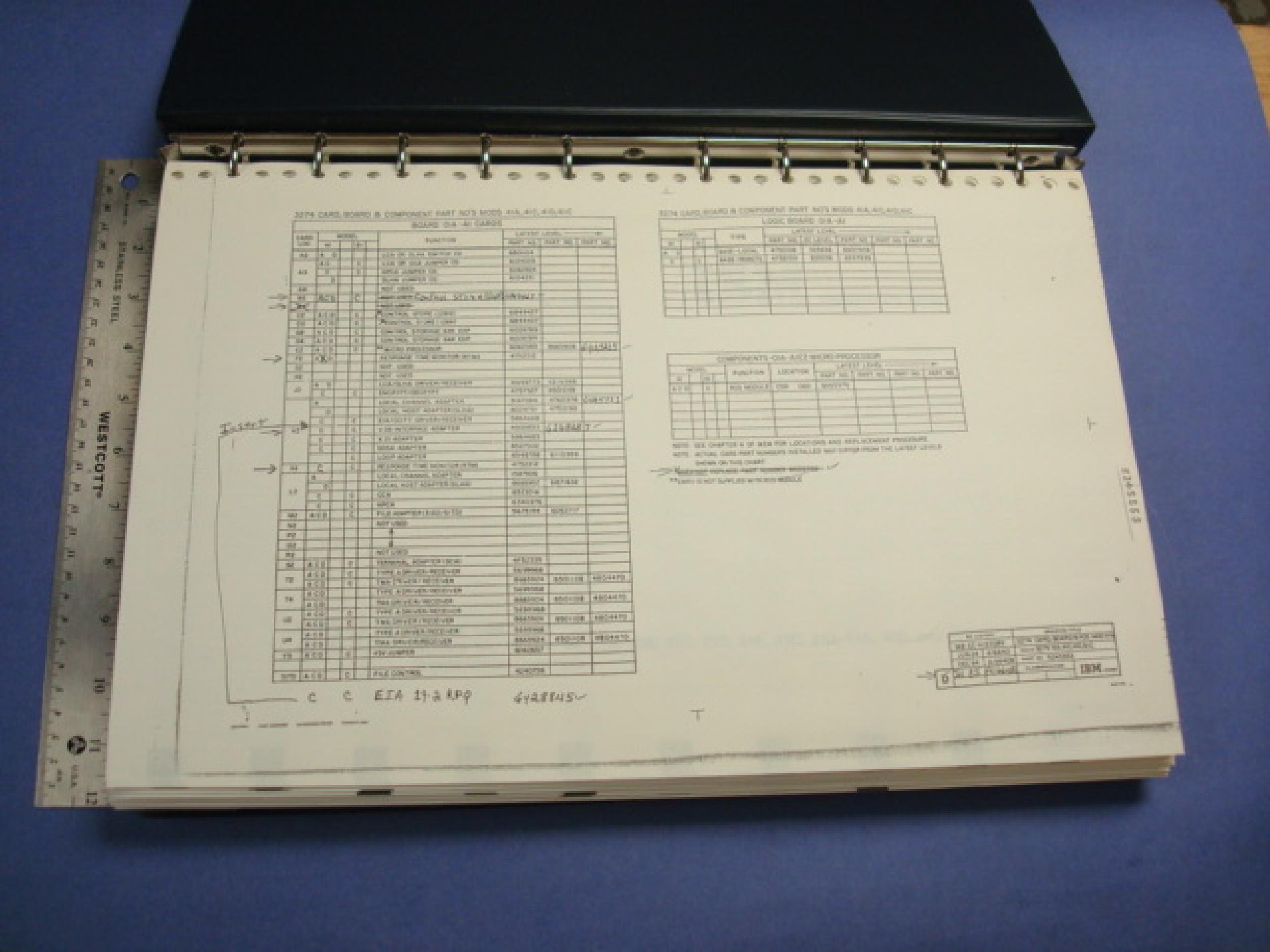 IBM 3274 3274 CONTROL UNIT, WITH MANUAL AND DISKETTES, 32 PORT 3270 TERMINAL CONTROLLERS AND PRINTERS