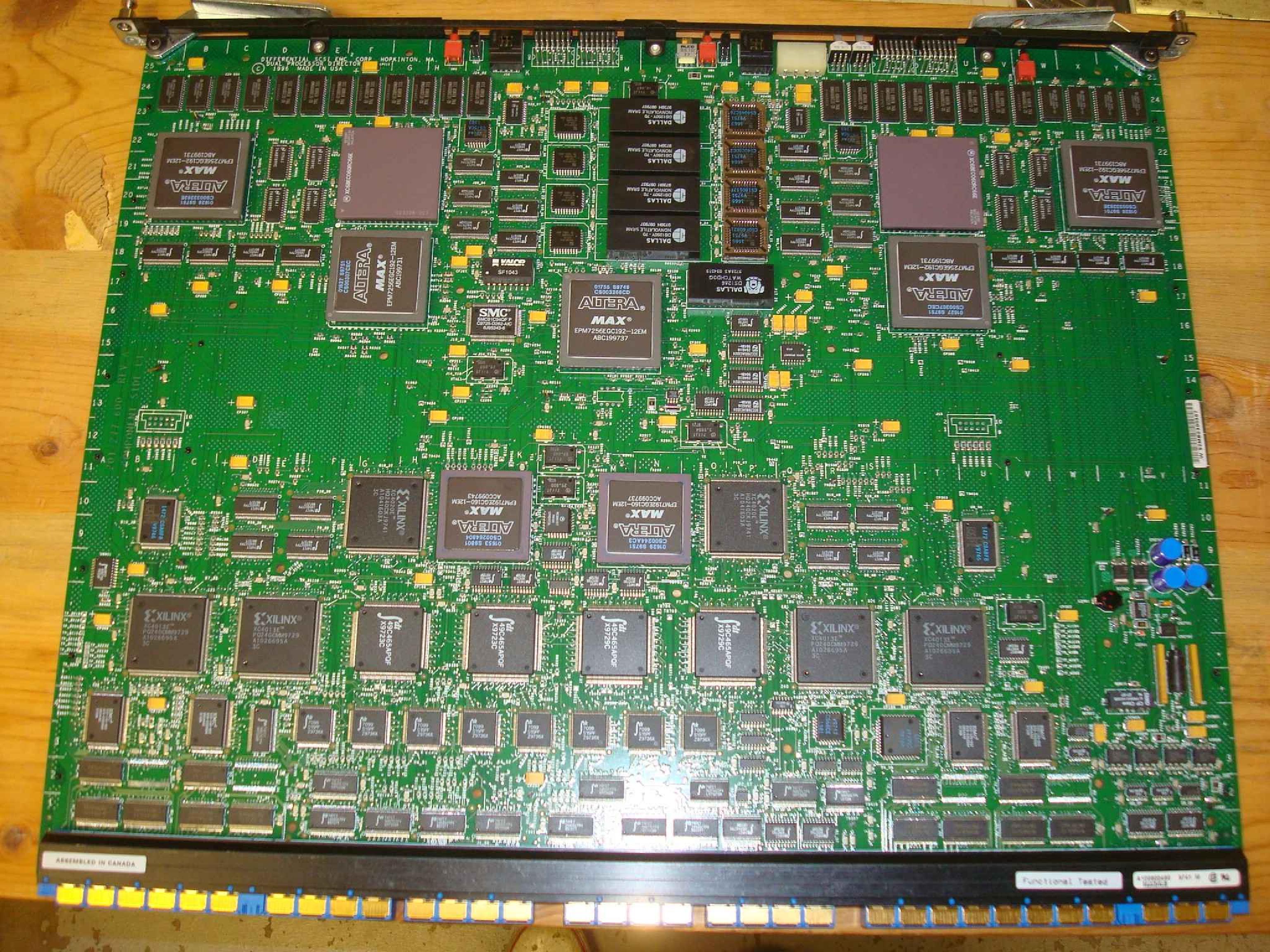 EMC 201-277-927 DIFFERENTIAL SCSI DUAL PROCESSOR CONTROLLER