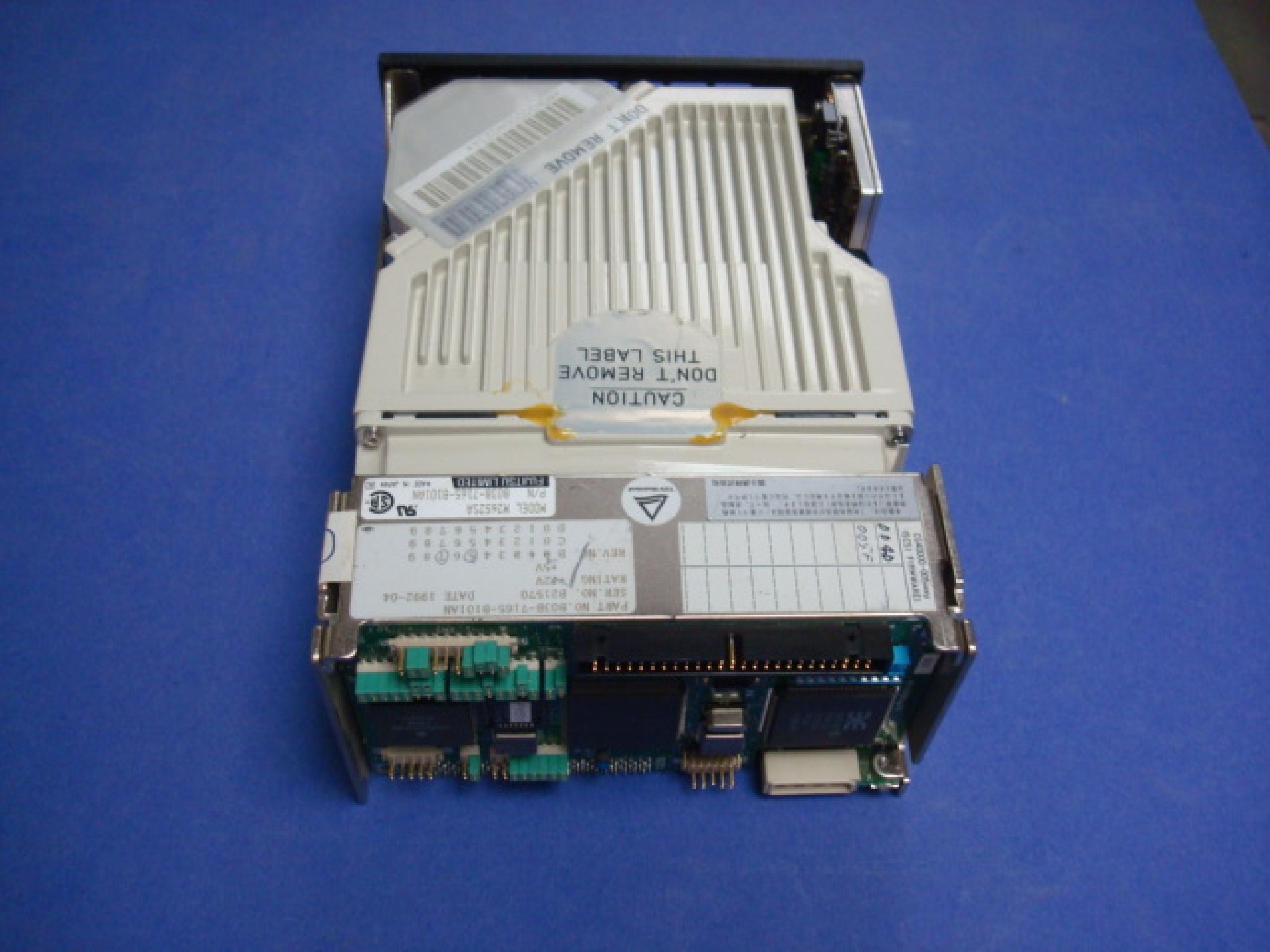 FUJITSU M2652SA 1.6GB 5.25INCH FULL HEIGHT NARROW SCSI