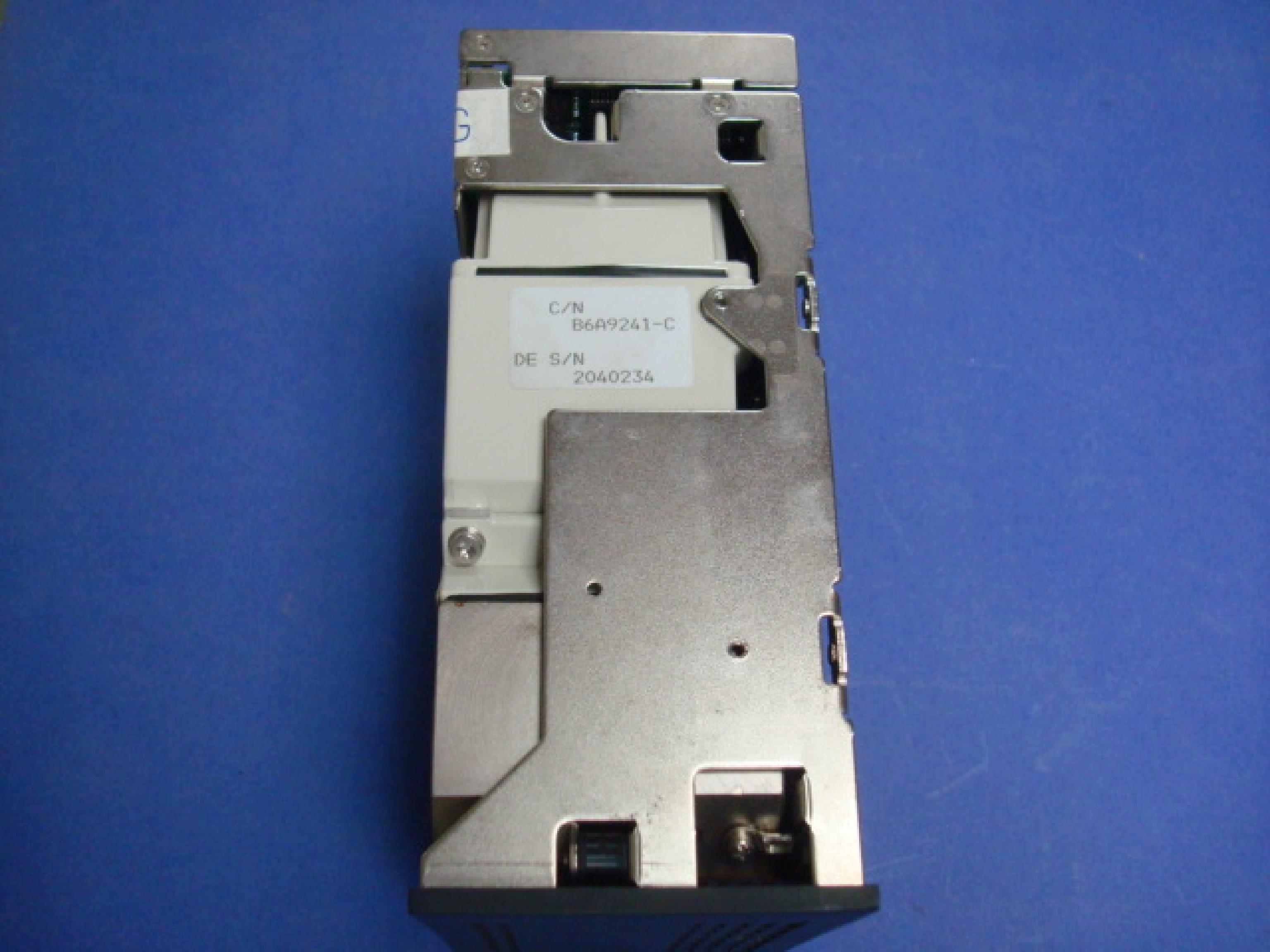 FUJITSU B03B-7165-B101AN 1.6GB 5.25INCH FULL HEIGHT NARROW SCSI