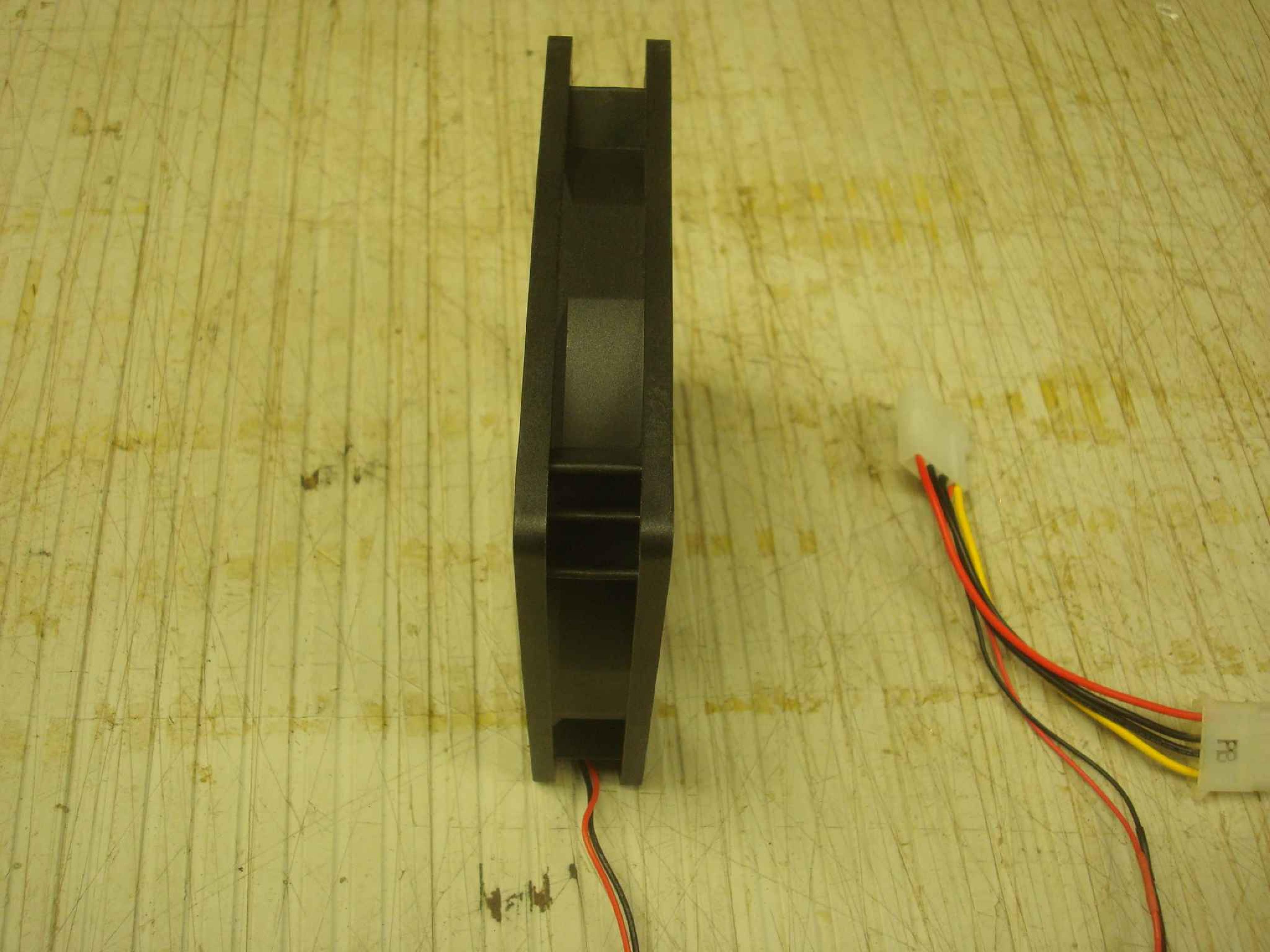 SUNON KD1212PTS2-6A CLONE DC12V 119MM BY 25MM WITH 15INCH MOLEX CONNECTOR