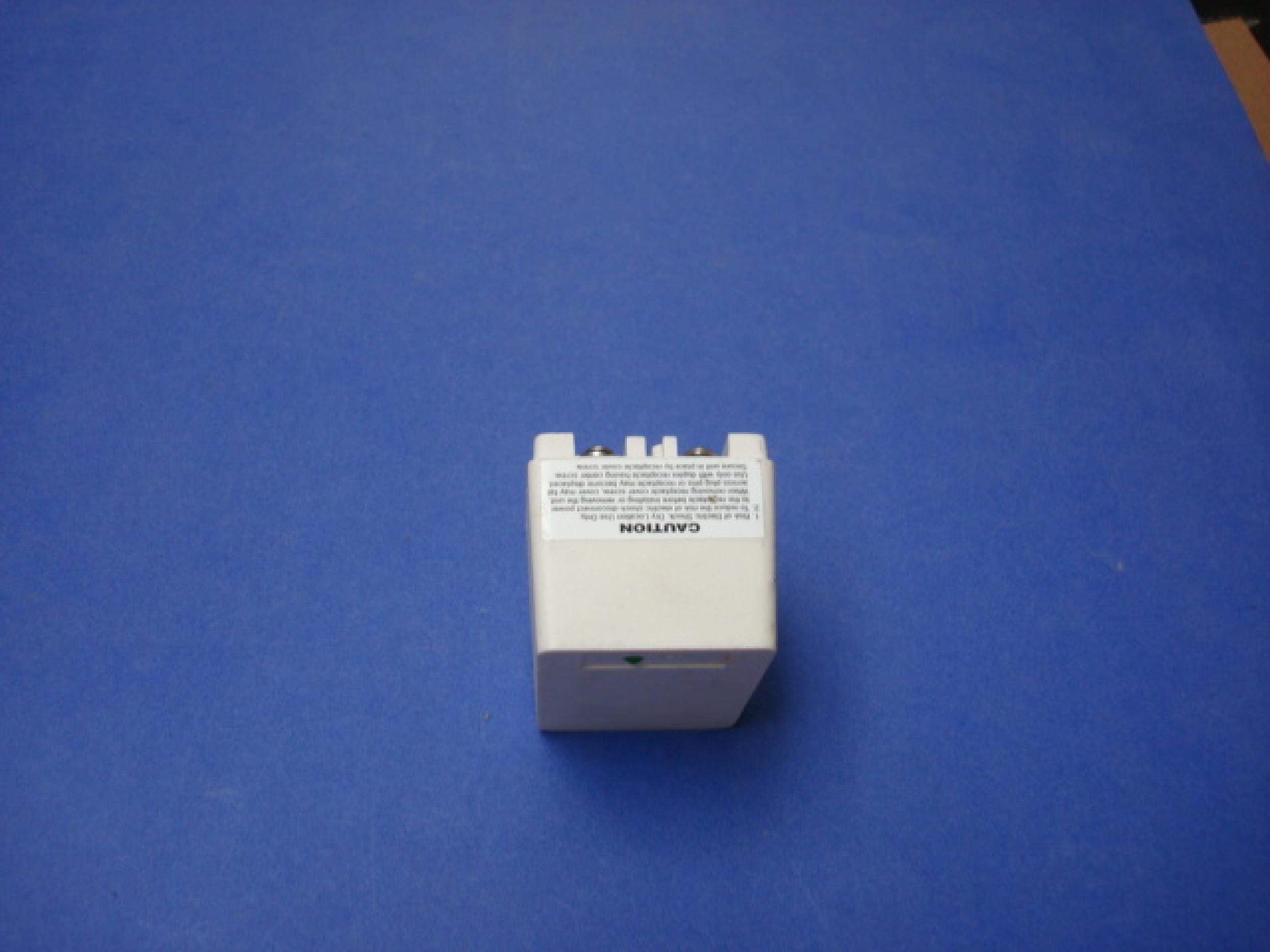 GENERIC E193069 24V AC 20VA AC ADAPTER WITH SCREW IN CABLE