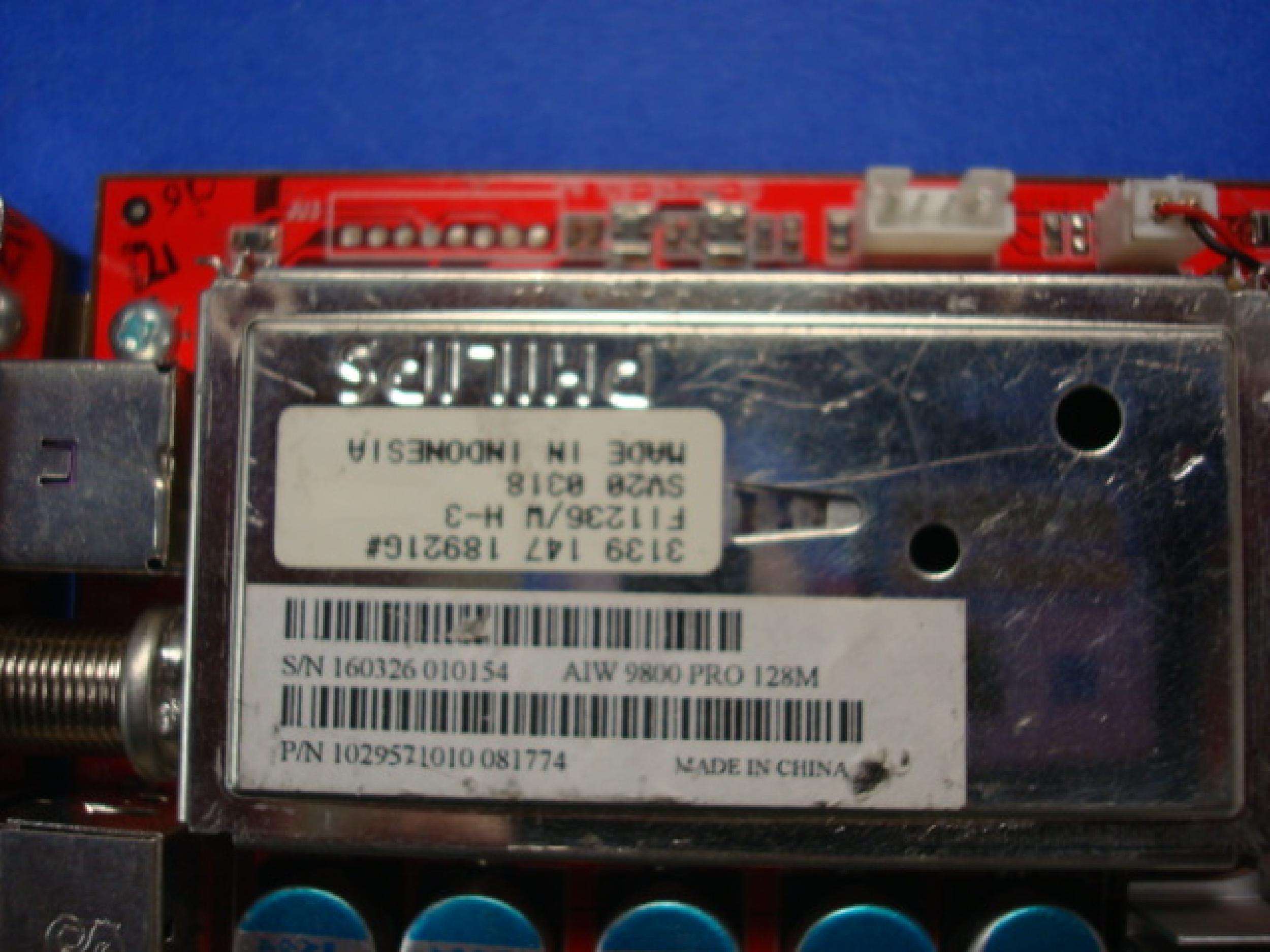 ATI 109-95700-10 AIW RADEON 9800 PRO 128MB AGP VIDEO CARD WITH DVI VIDEO-IN VIDEO-OUT AND CAT-TV PORTS