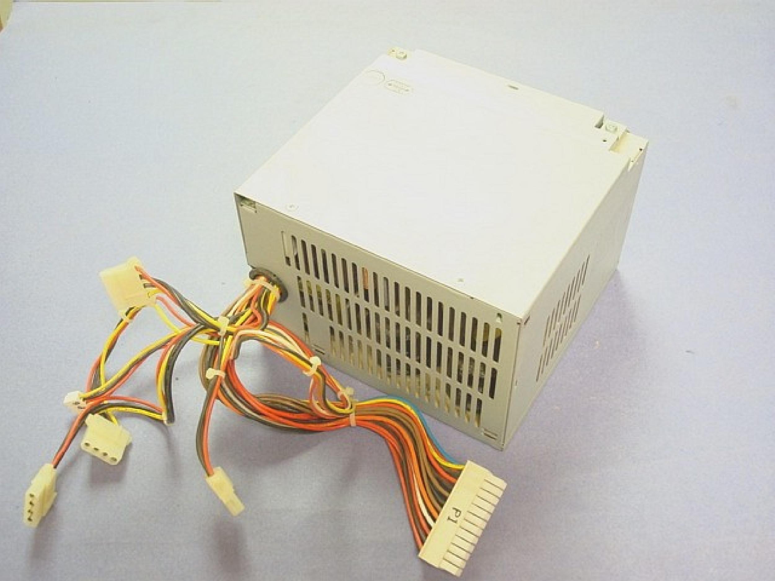 IBM 65G8149 POWER SUPPLY PULLED FROM RS6000 7009-26-05103