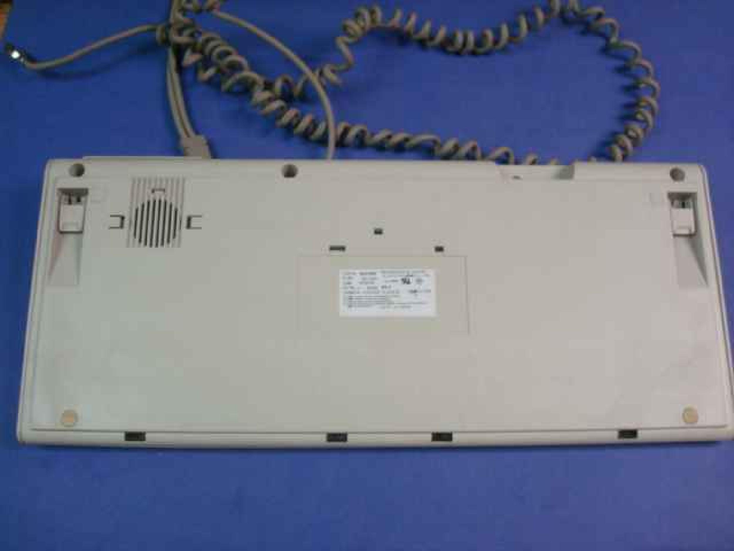 IBM 92G7455 KEYBOARD WITH TRACKBALL