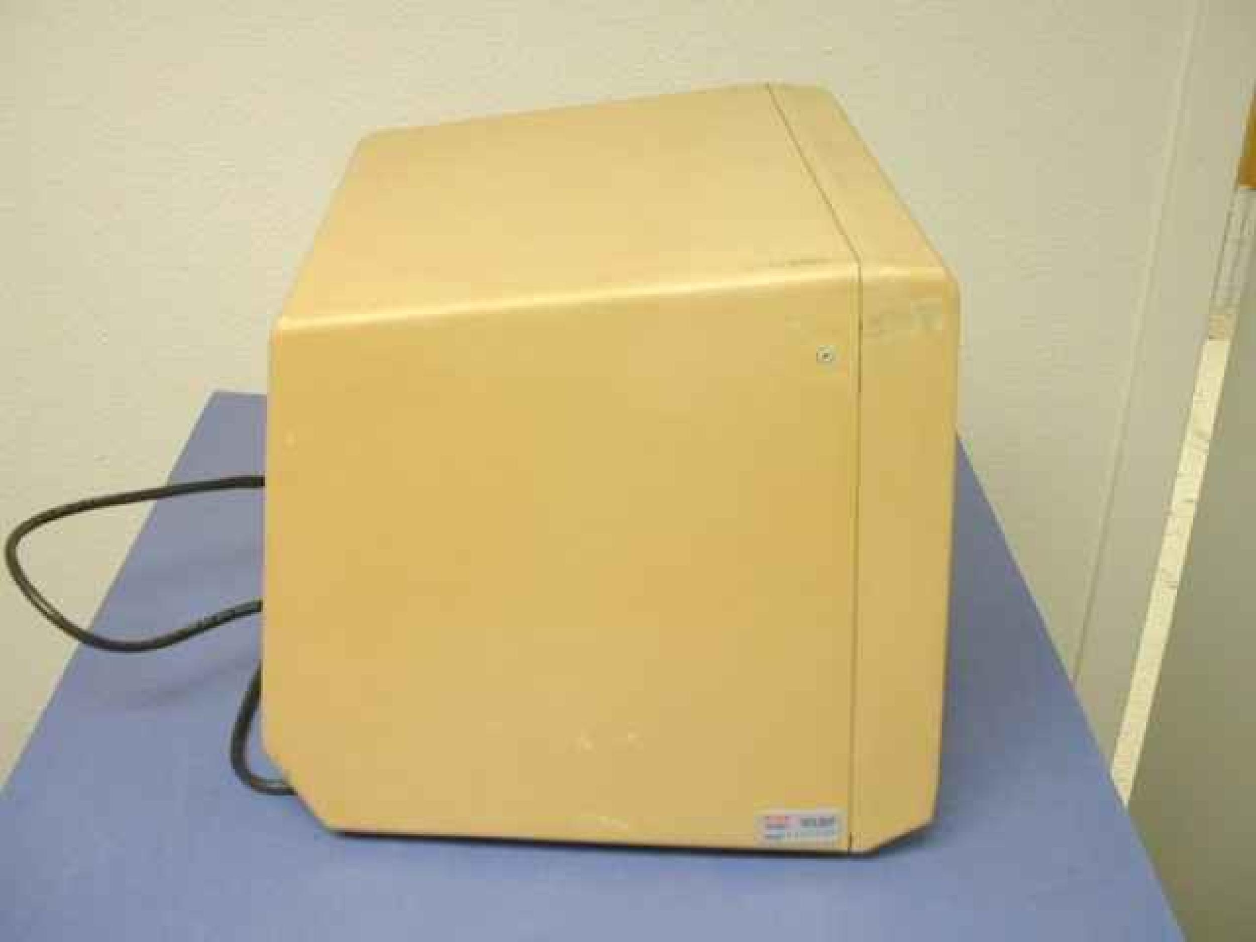 SAMSUNG SM-12SS39A7 MONITOR