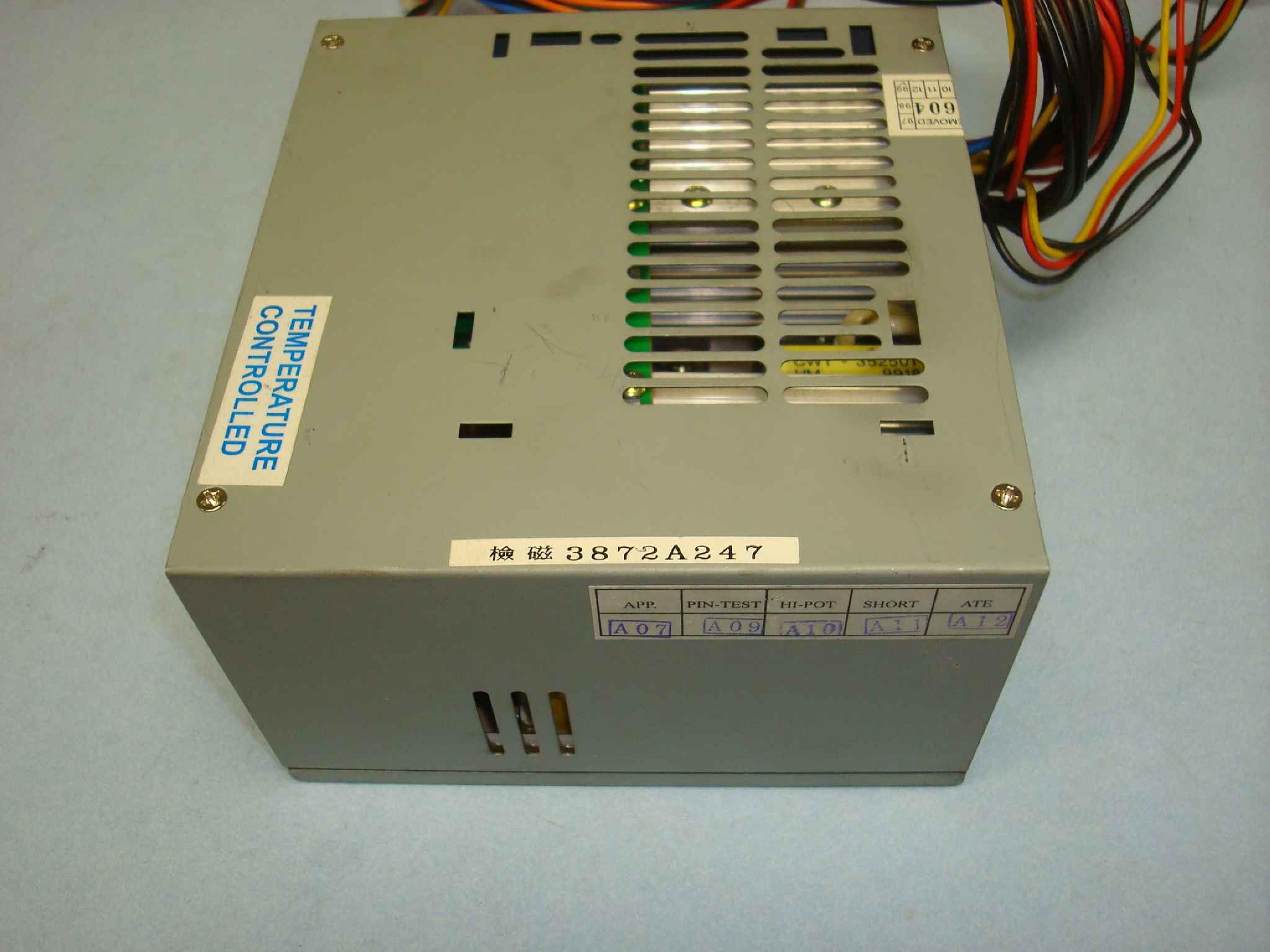 ANTEC PP-303X 300W 20PIN ATX POWER SUPPLY 7 MOLEX 2 BERG