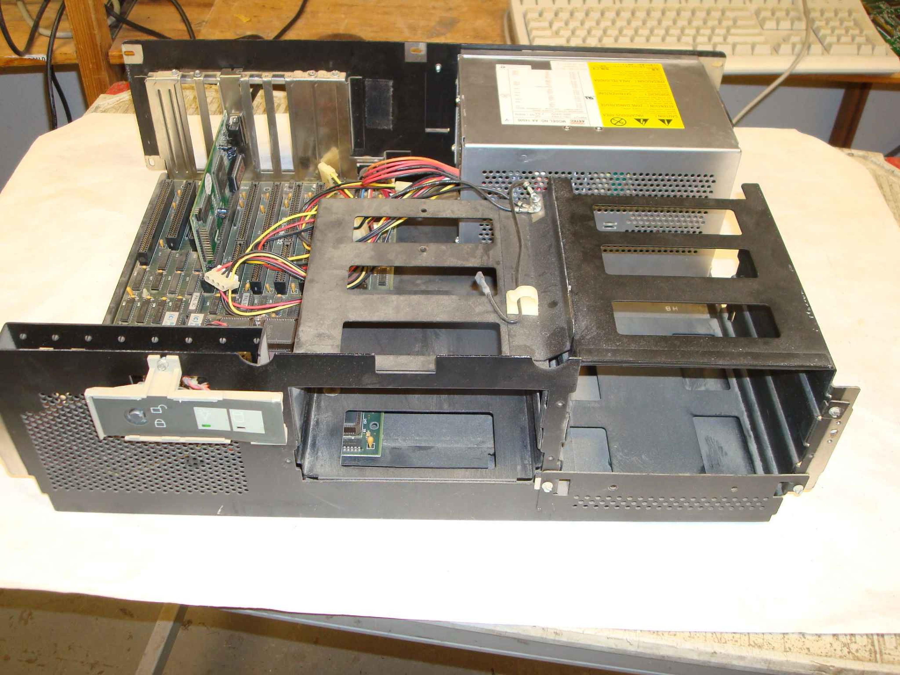 IBM 5170 AT PERSONAL COMPUTER 286