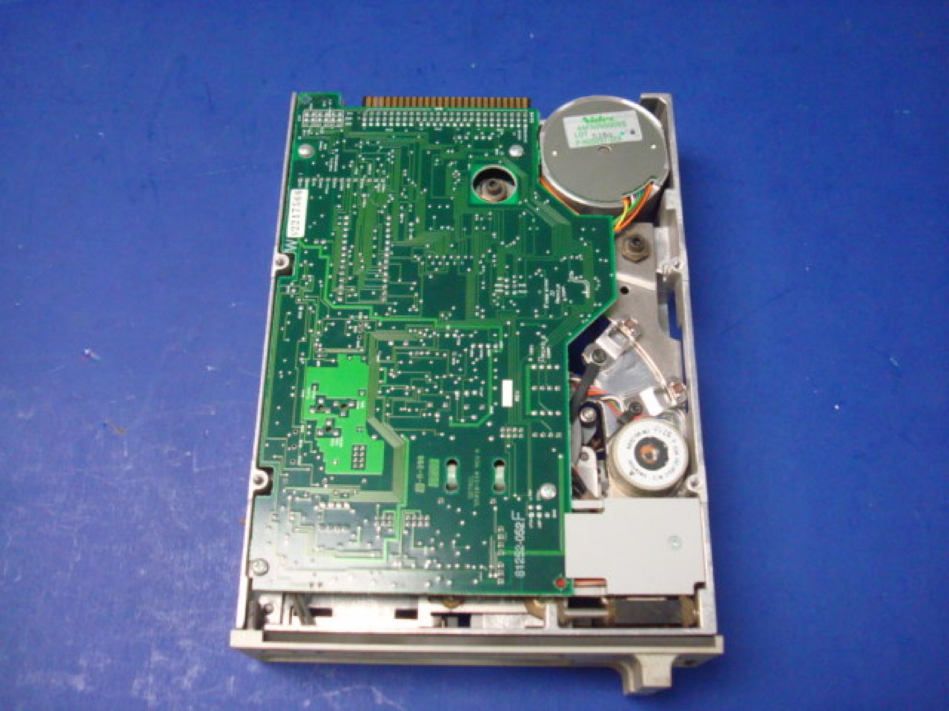 ARCHIVE 22203-025 TESTED 150MB SCSI TAPE DRIVE 5.25 INCH HALF HEIGHT