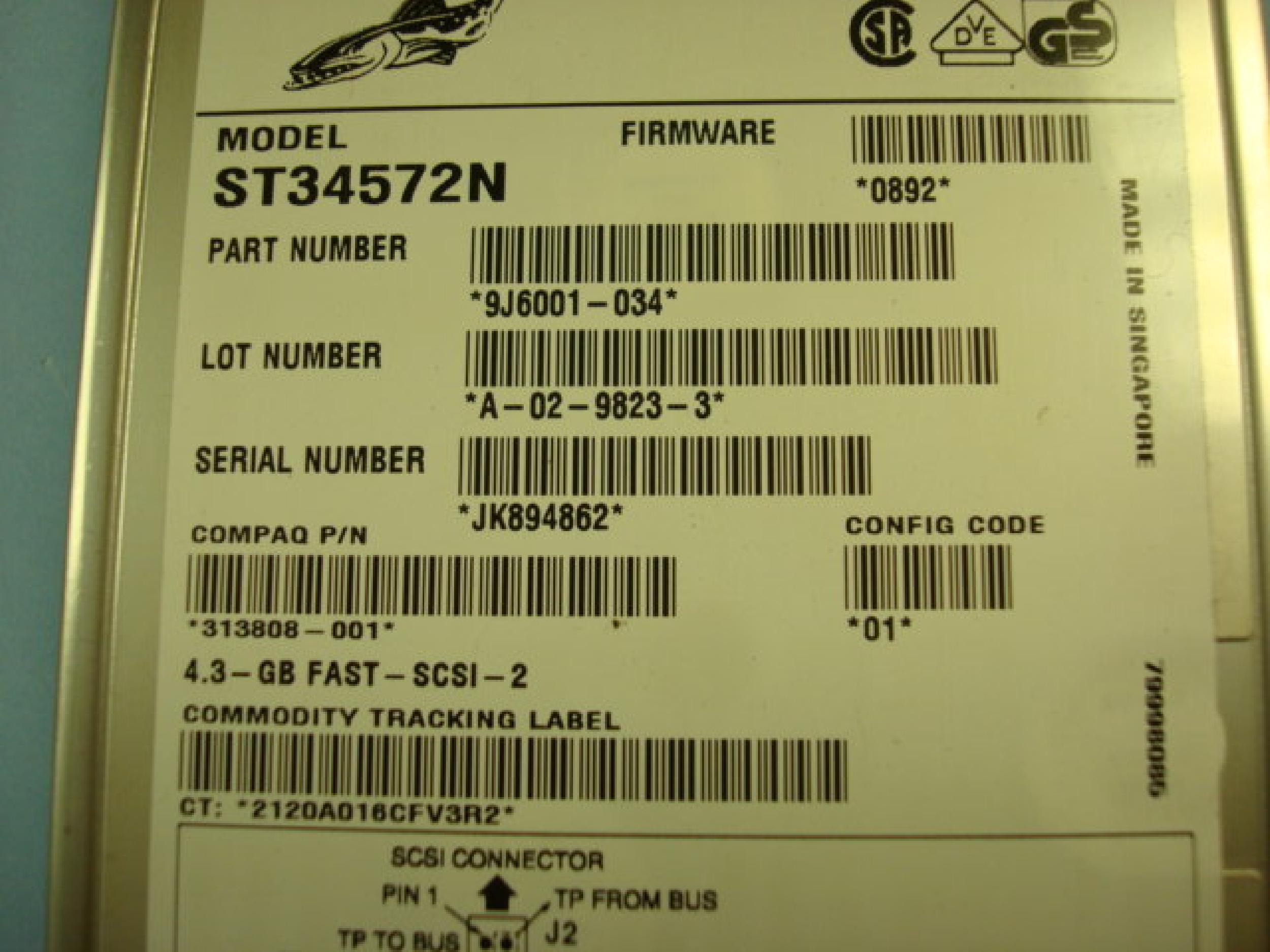 COMPAQ / HEWLETT PACKARD / HP 313808-001 HOT SWAP TRAY & SEAGATE BARRACUDA 4.3 GB FAST SCSI 2 3.5INCH DISK DRIVE