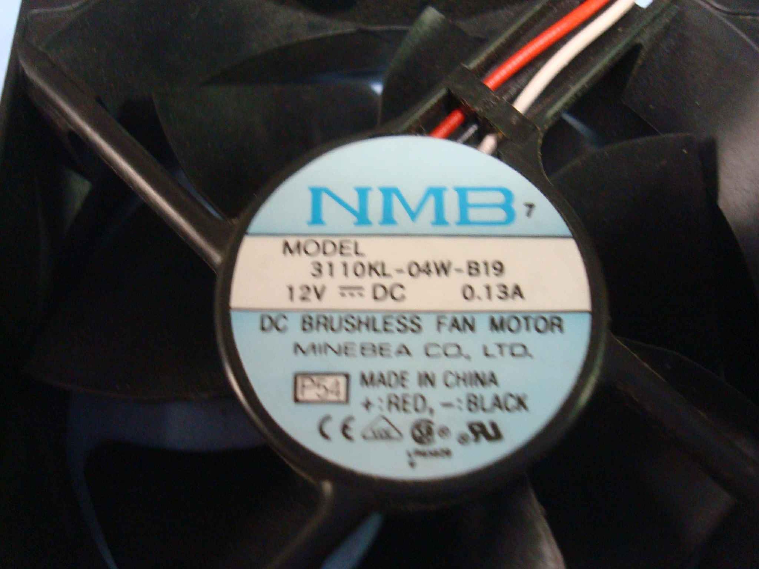 NMB 3110KL-04W-B19 CLONES IN STOCK DC BRUSHLESS FAN 12V 0.13A 3 WIRE