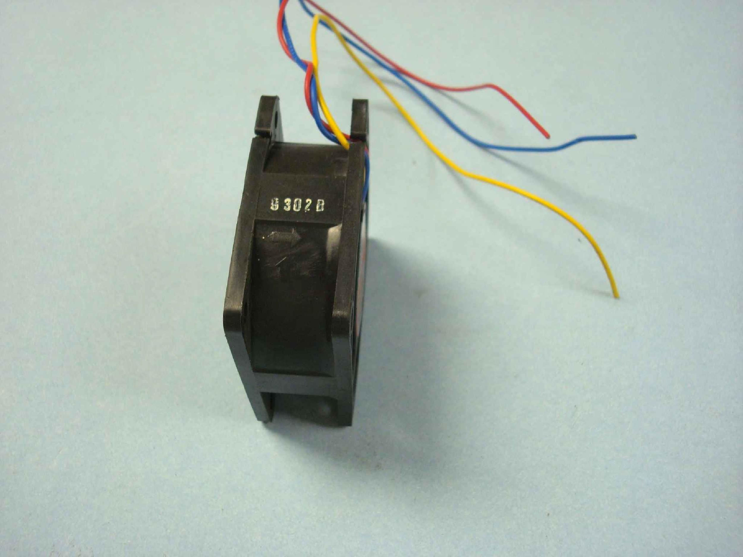 SUNON KDE2406PTB1 FAN 24V DC 2.6W 60MM BY 25MM THREE WIRES, 3 INCH CABLE NO CONNECTOR