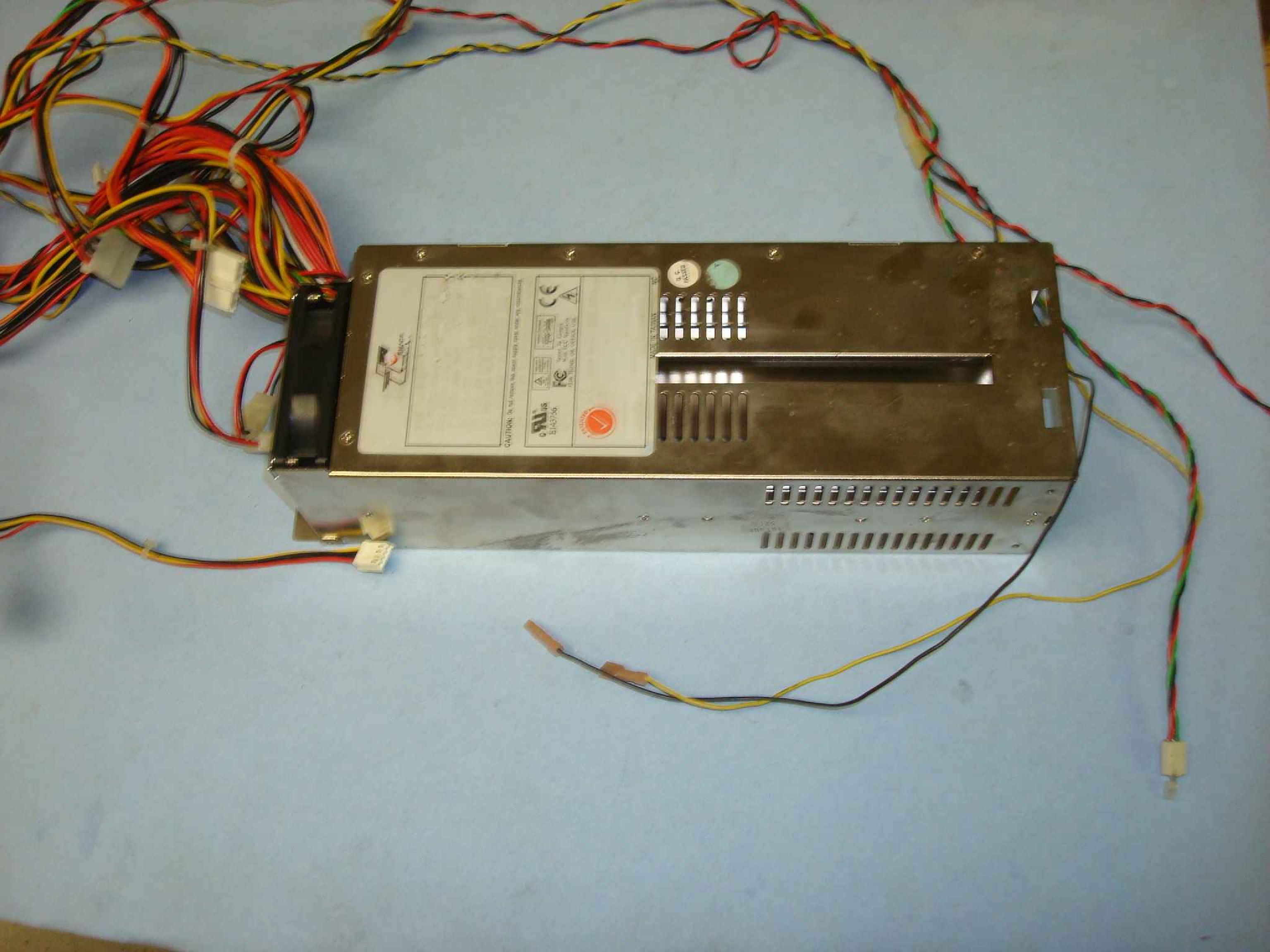 EMACS / ZIPPY / US POWER / CALIFORNIA PC PRODUCTS M1A957747-CHASSIS-ONLY 300 WATT REDUNDANT POWER SUPPLY - CHASSIS ONLY