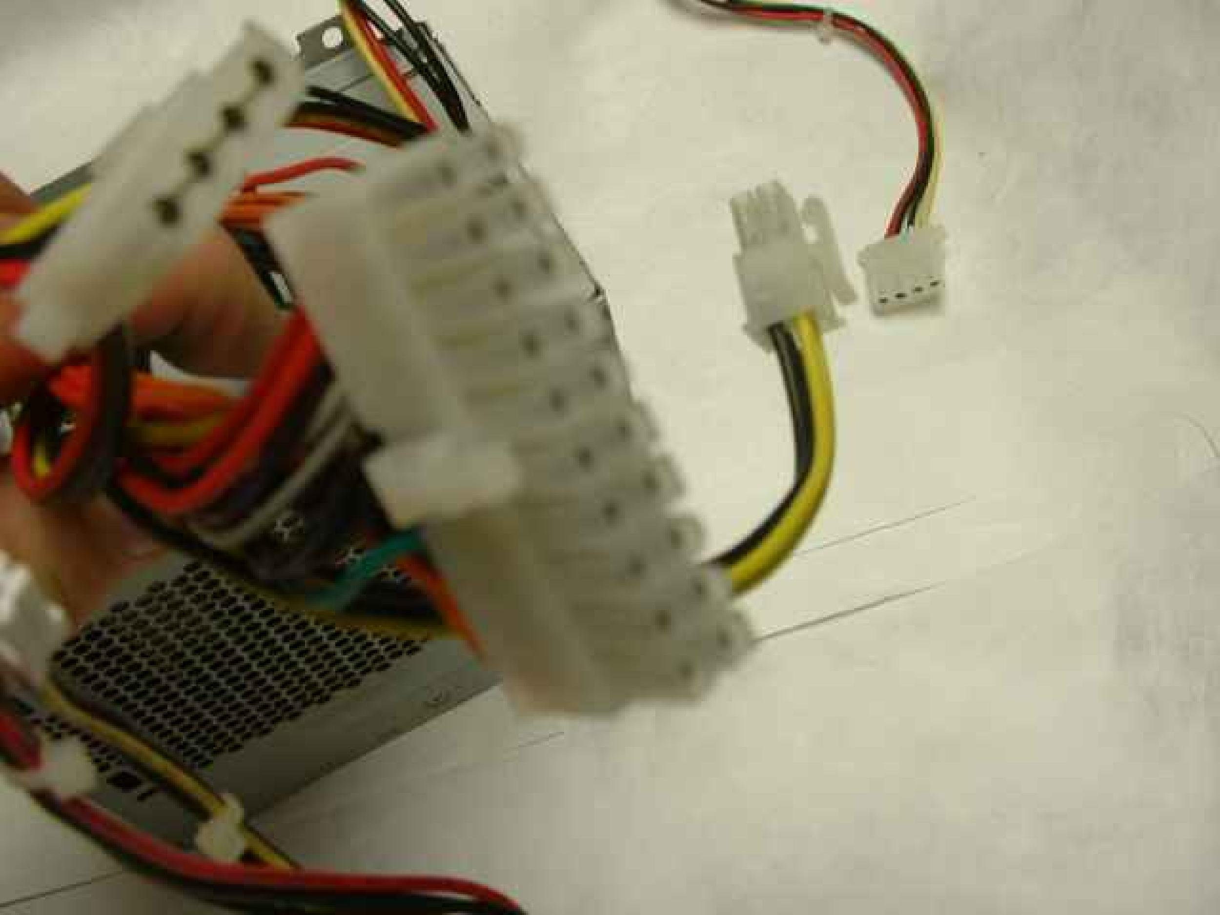 DELTA ELECTRONICS DPS-230CBA 230W ATX POWER SUPPLY WITH P4 POWER