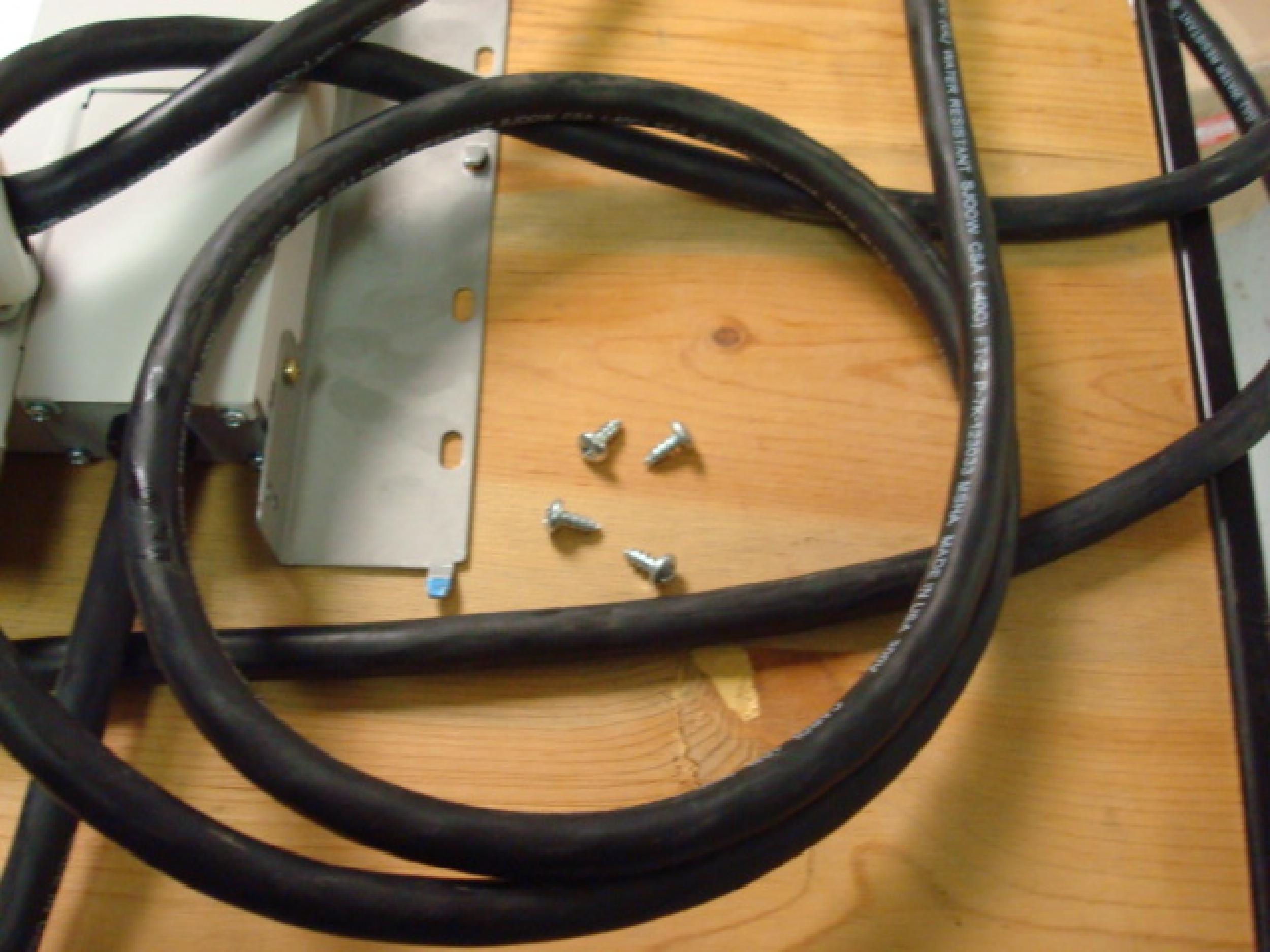 COMPAQ / HEWLETT PACKARD / HP 207591-005 POWER DISTRIBUTION UNIT