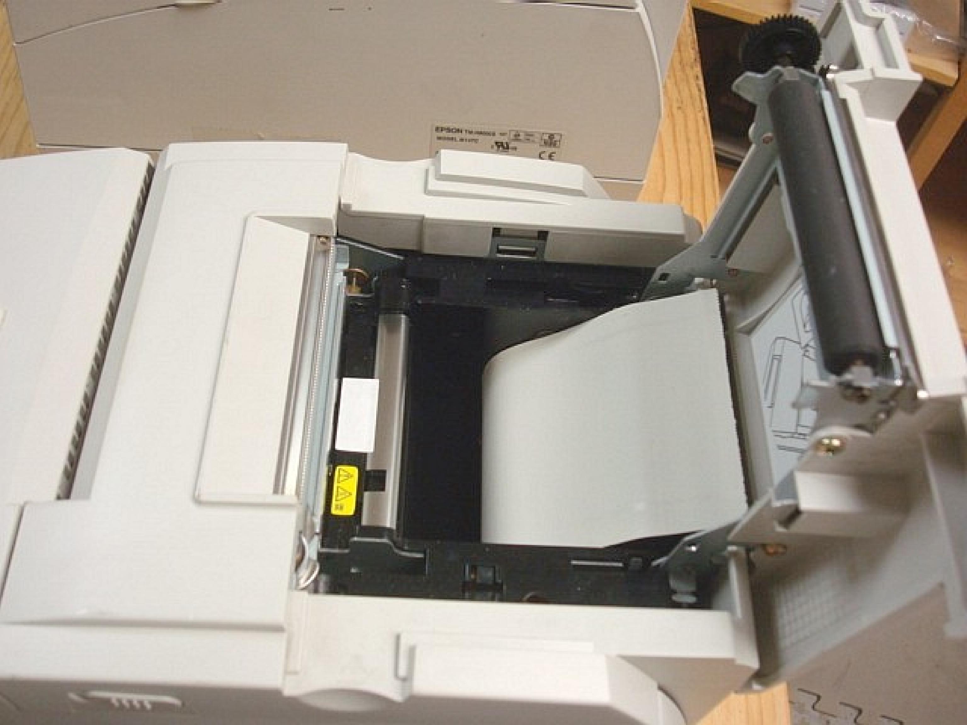 EPSON TM-H6000II RECIEPT PRINTER, NO AC ADAPTER, RS232 PORT, USES PS-180 AC ADAPTER