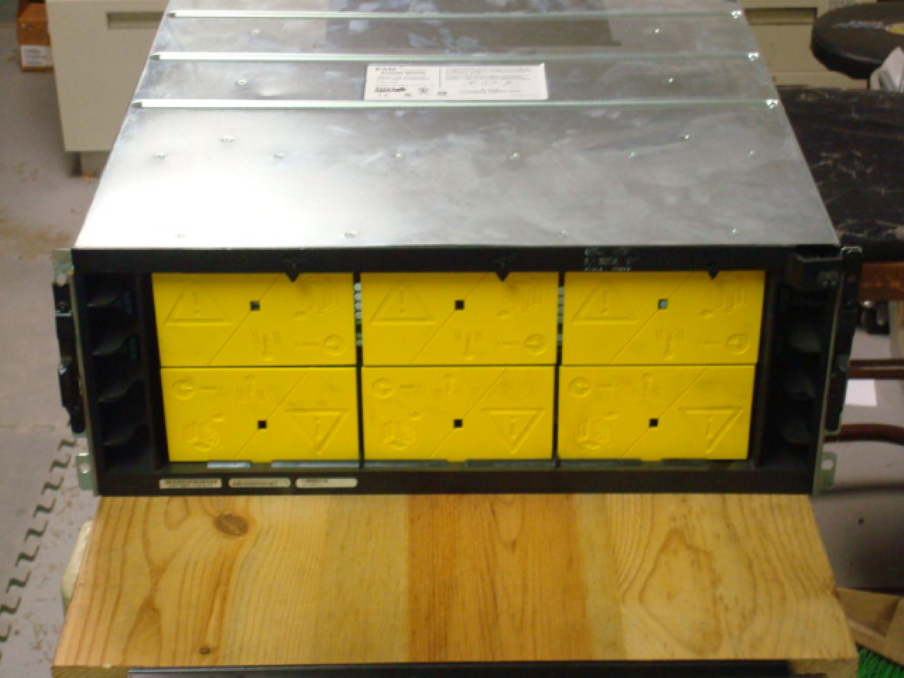 EMC 5047762 CX600 DISK ARRAY FRAME ENCLOSURE