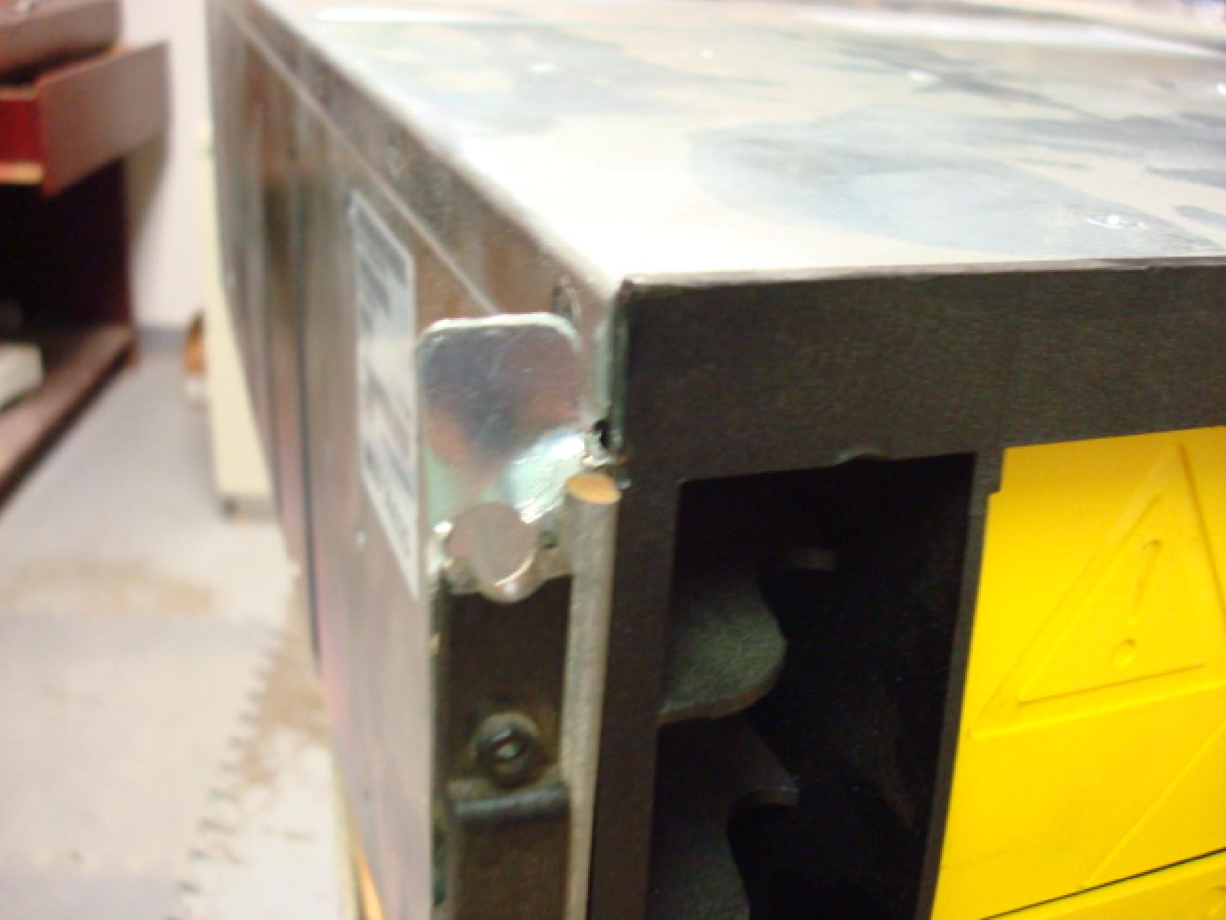 DELL 00U632 CX600 DISK ARRAY FRAME ENCLOSURE