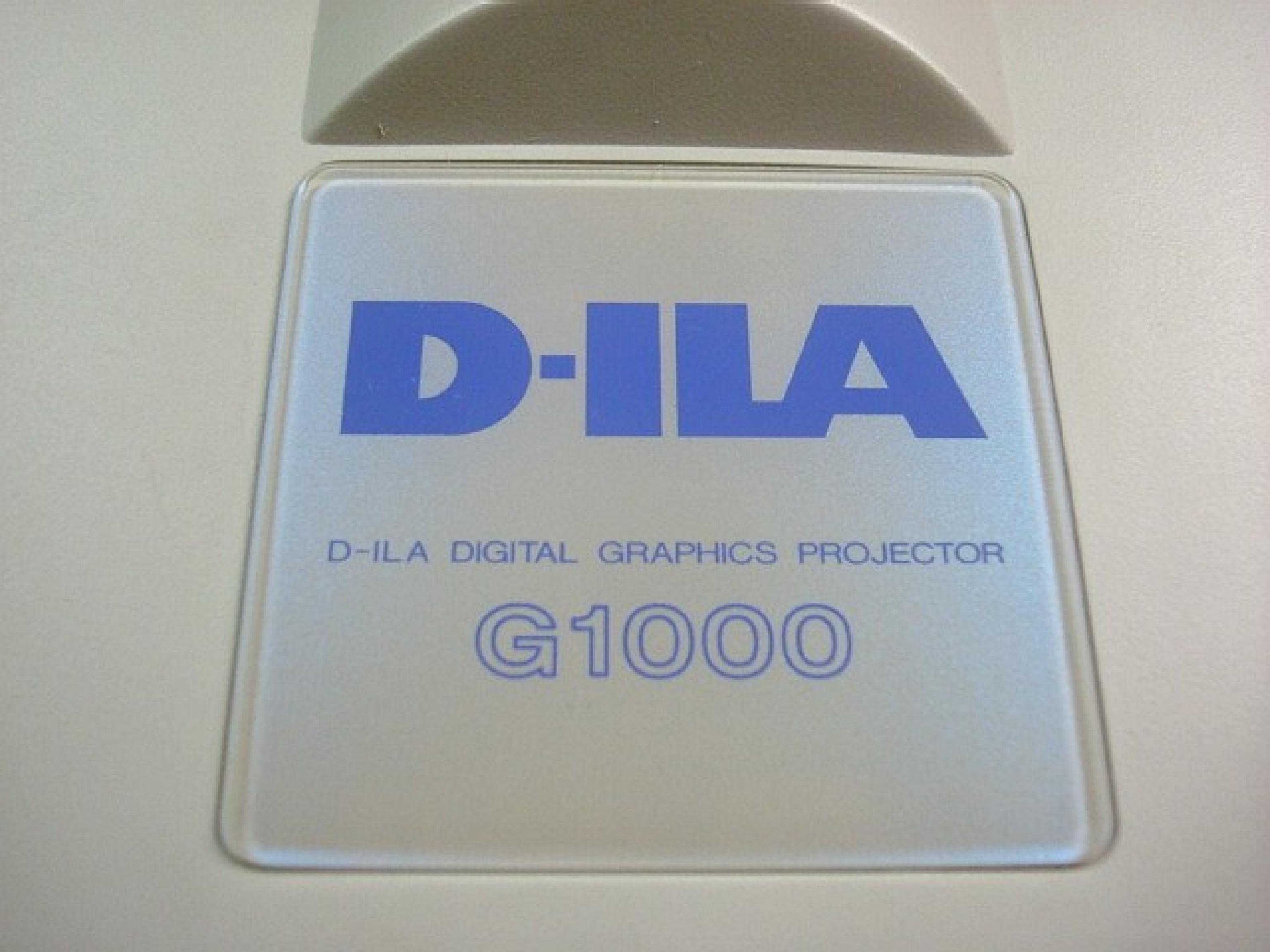 HUGHES / JVC D-ILA DIGITAL GRAPHICS PROJECTOR WITH BASE