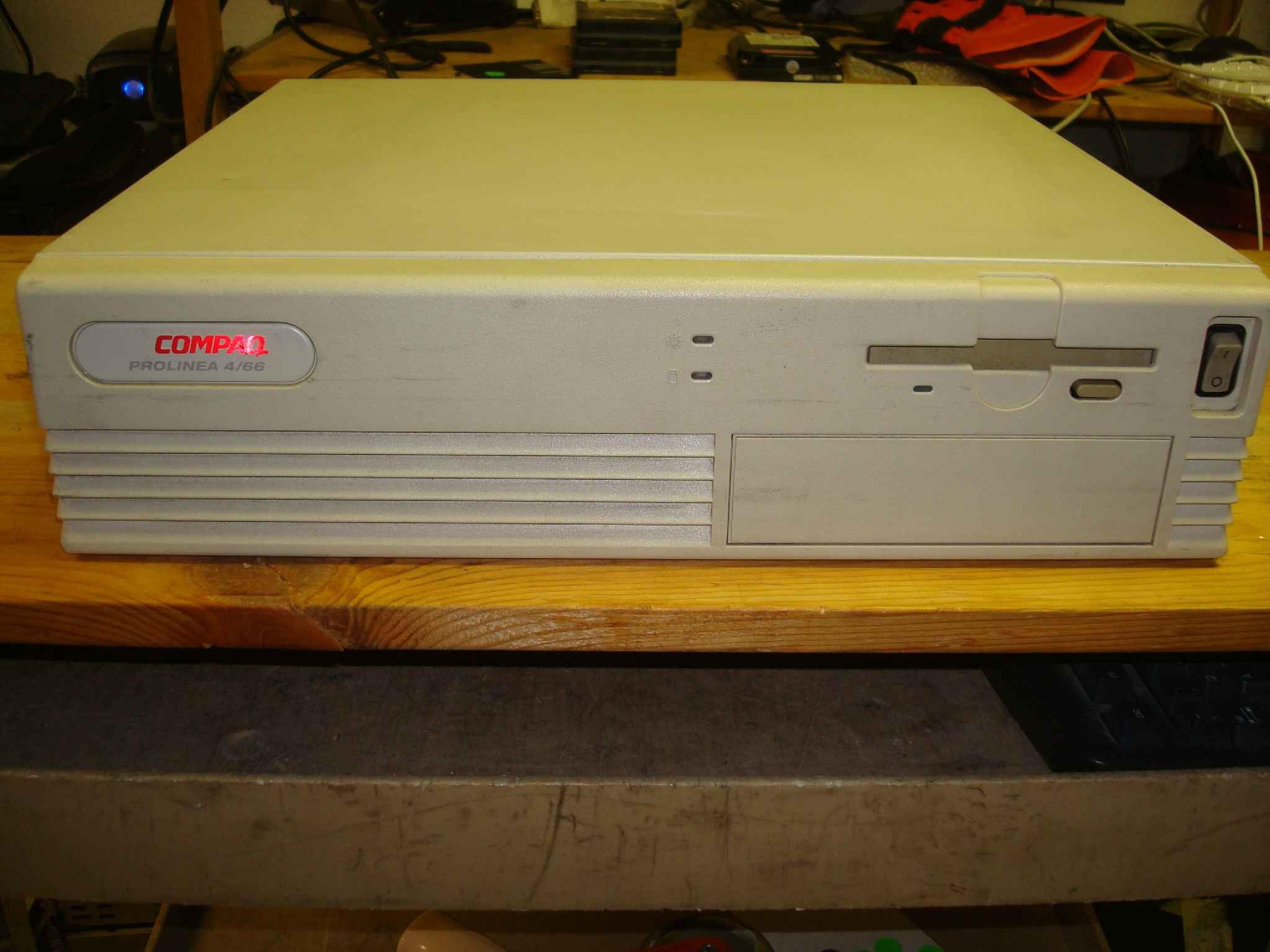 COMPAQ / HEWLETT PACKARD / HP 24198 486 COMPUTER PROLINEA