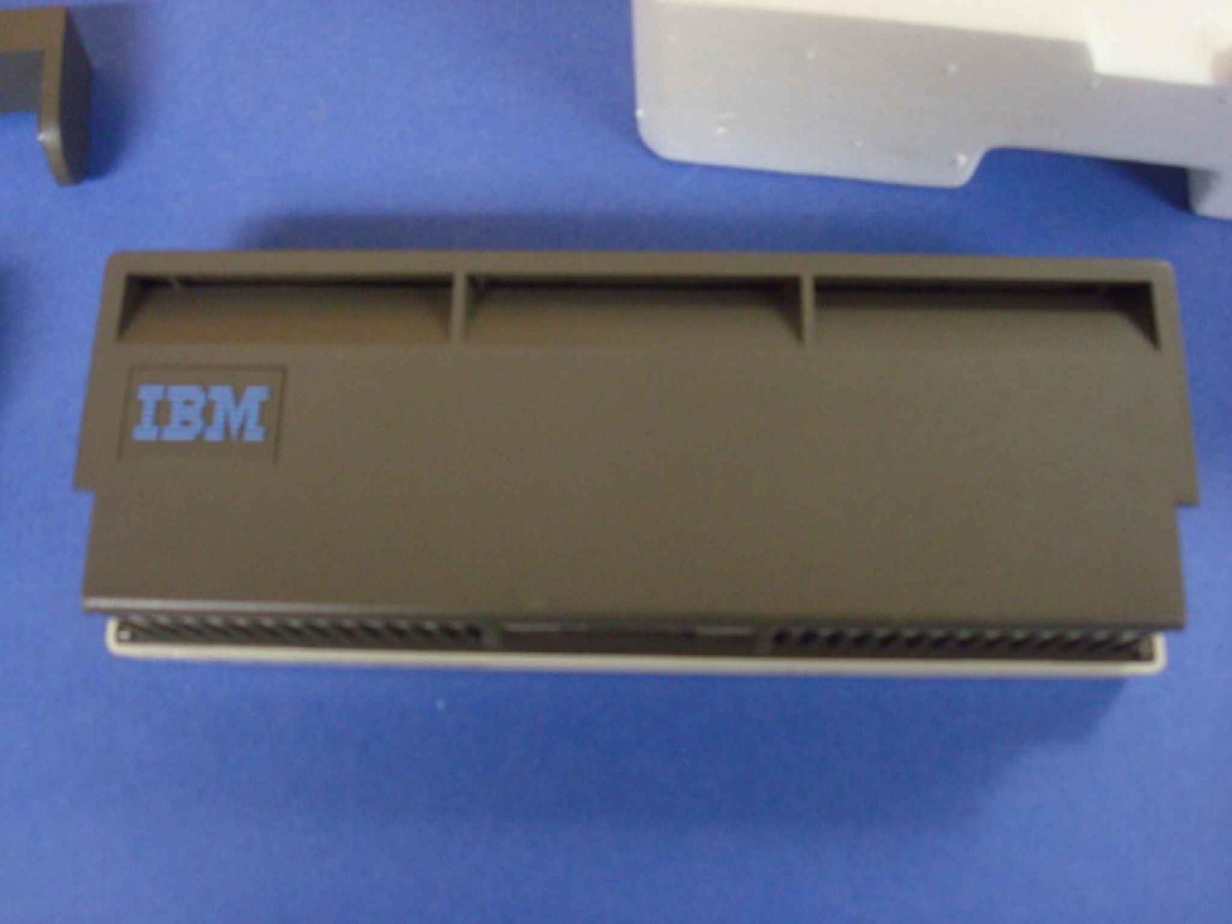 IBM 73G1105 CUSTOMER DISPLAY WITH POST AND YOKE FOR 4690-3501 ETC