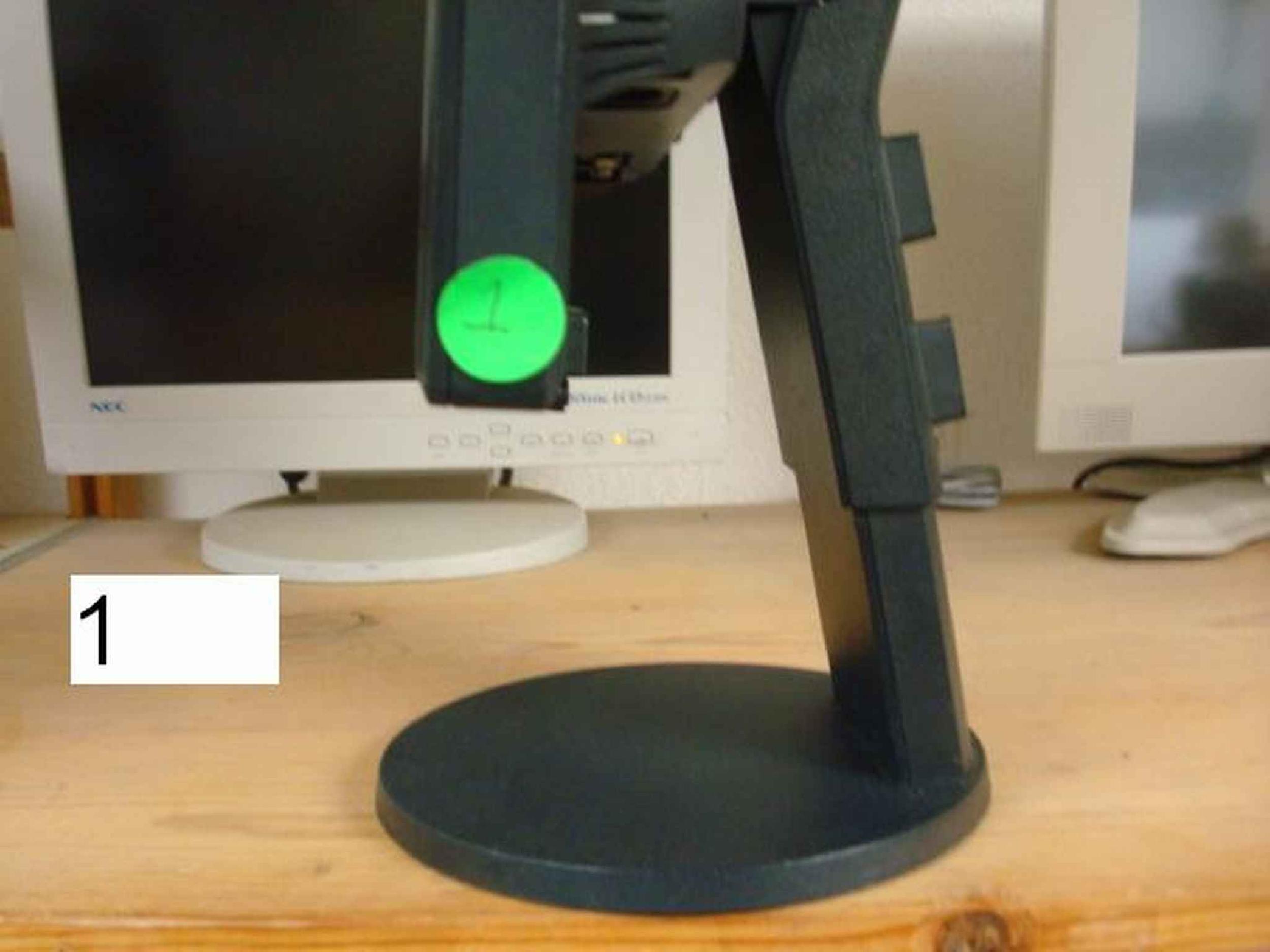 NEC LCD1570NX-BK BLACK 15 INCH LCD MULTISYNC MONITOR