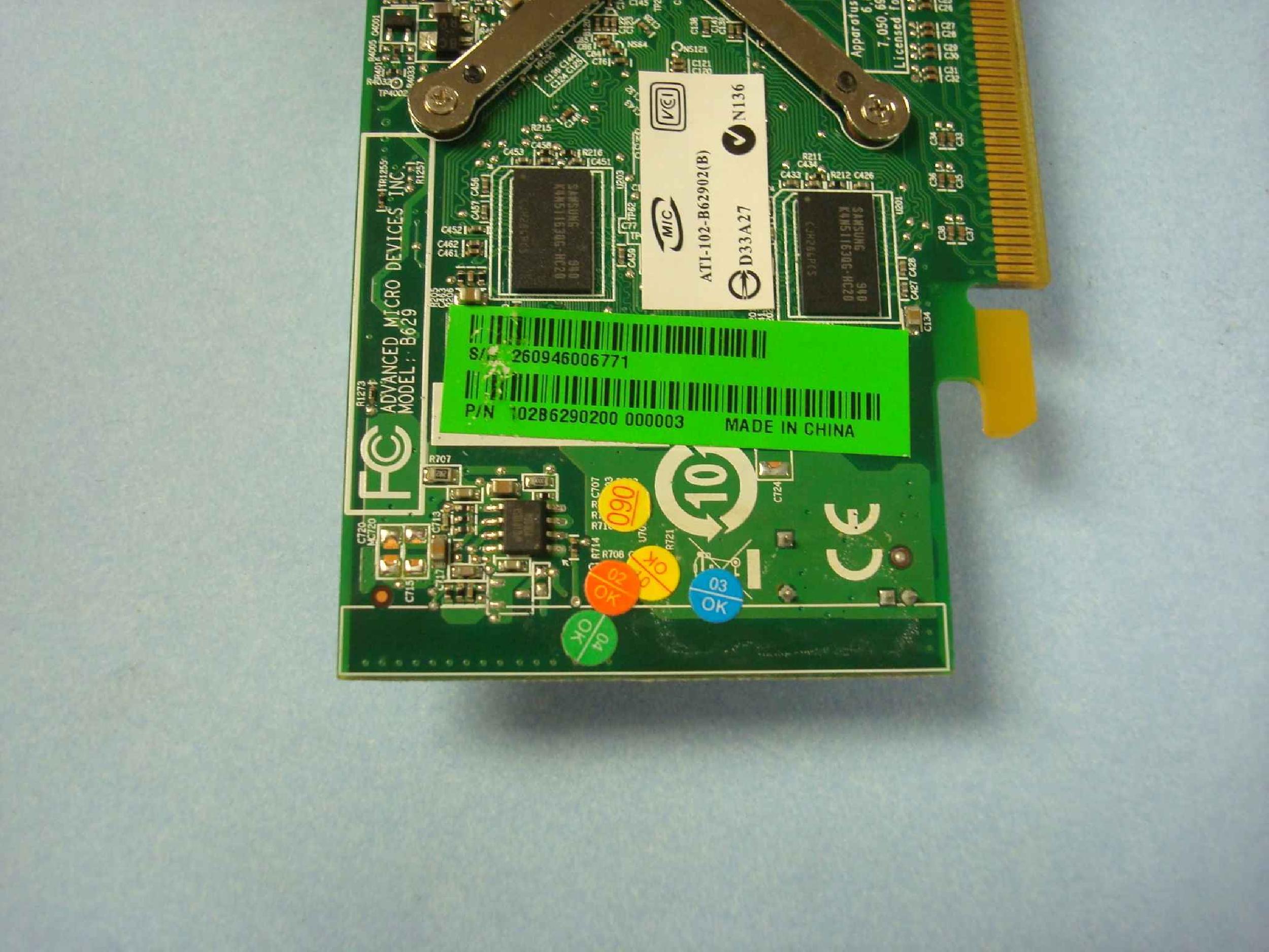 ATI 109-B62941-00 256MB PCI-E VIDEO CARD WITH DMS-59 AND S-VIDEO OUTPUTS