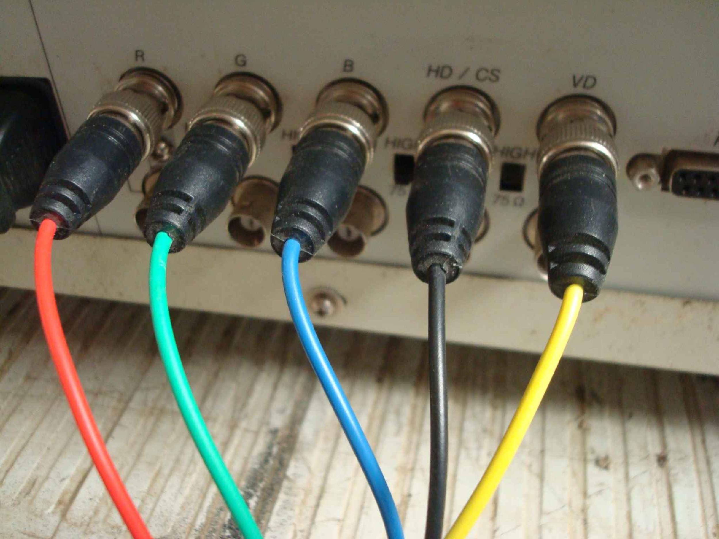 MITSUBISHI XC-2930C SN 505101531 MEGAVIEW PRO 29 INCH COLOR DISPLAY MONITOR