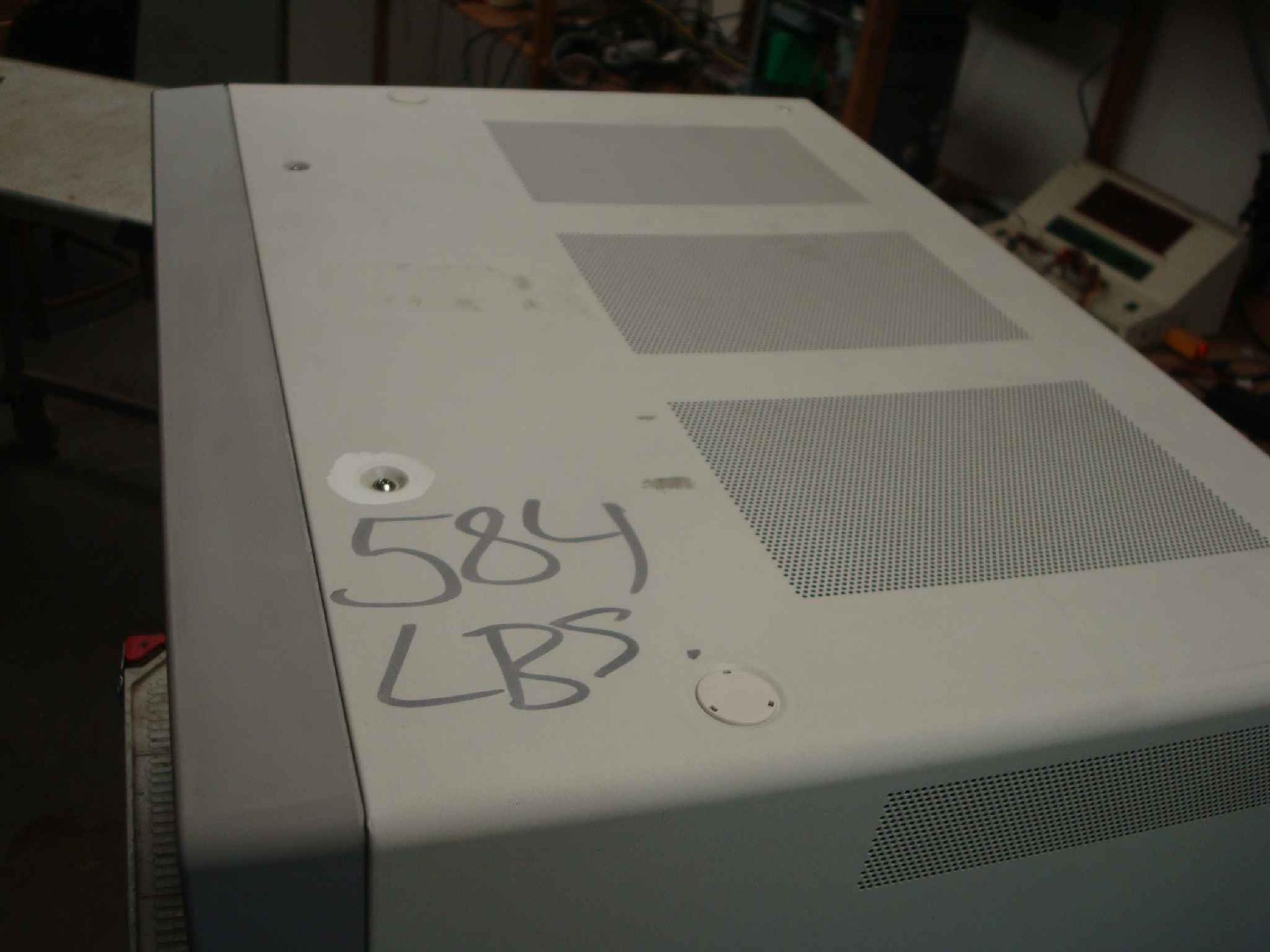 MITSUBISHI XC-2930C SN 505101531 MEGAVIEW PRO 29 INCH COLOR DISPLAY MONITOR