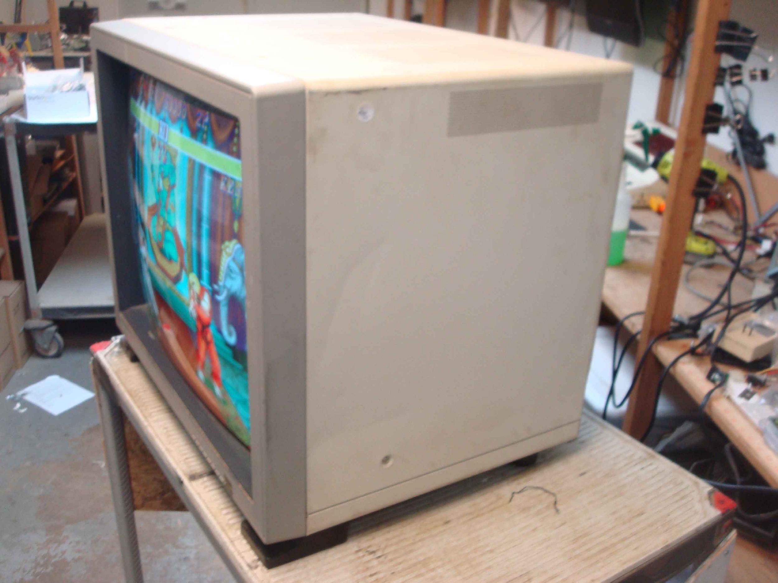 MITSUBISHI XC-2930C SN 509101779 MEGAVIEW PRO 29 INCH COLOR DISPLAY MONITOR