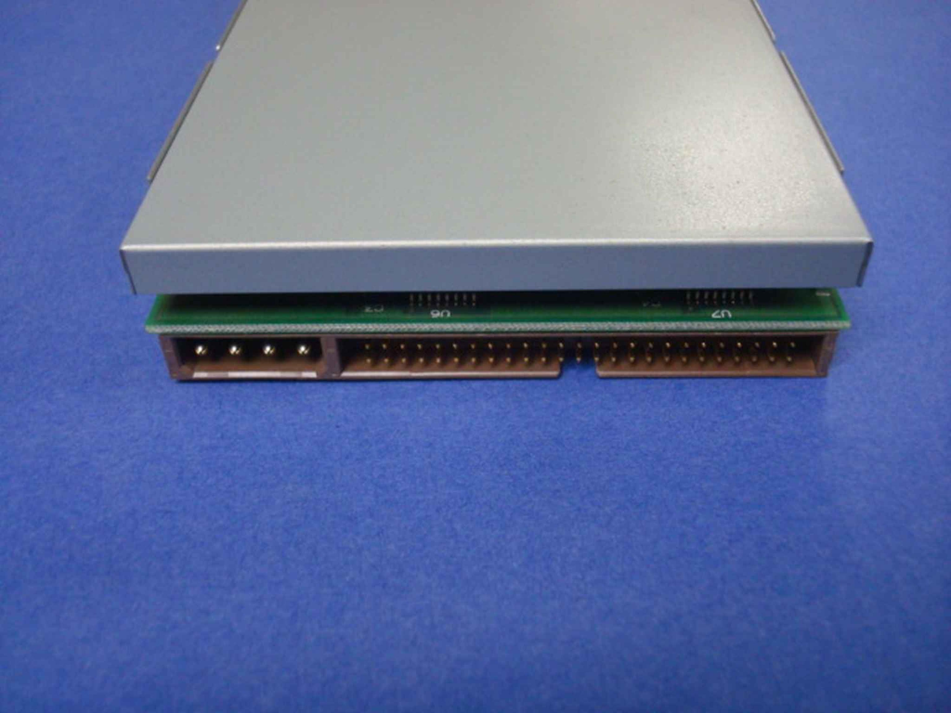 MICROTECH PCD-47B TRIPLE CARD READER WTH SCSI INTERFACE