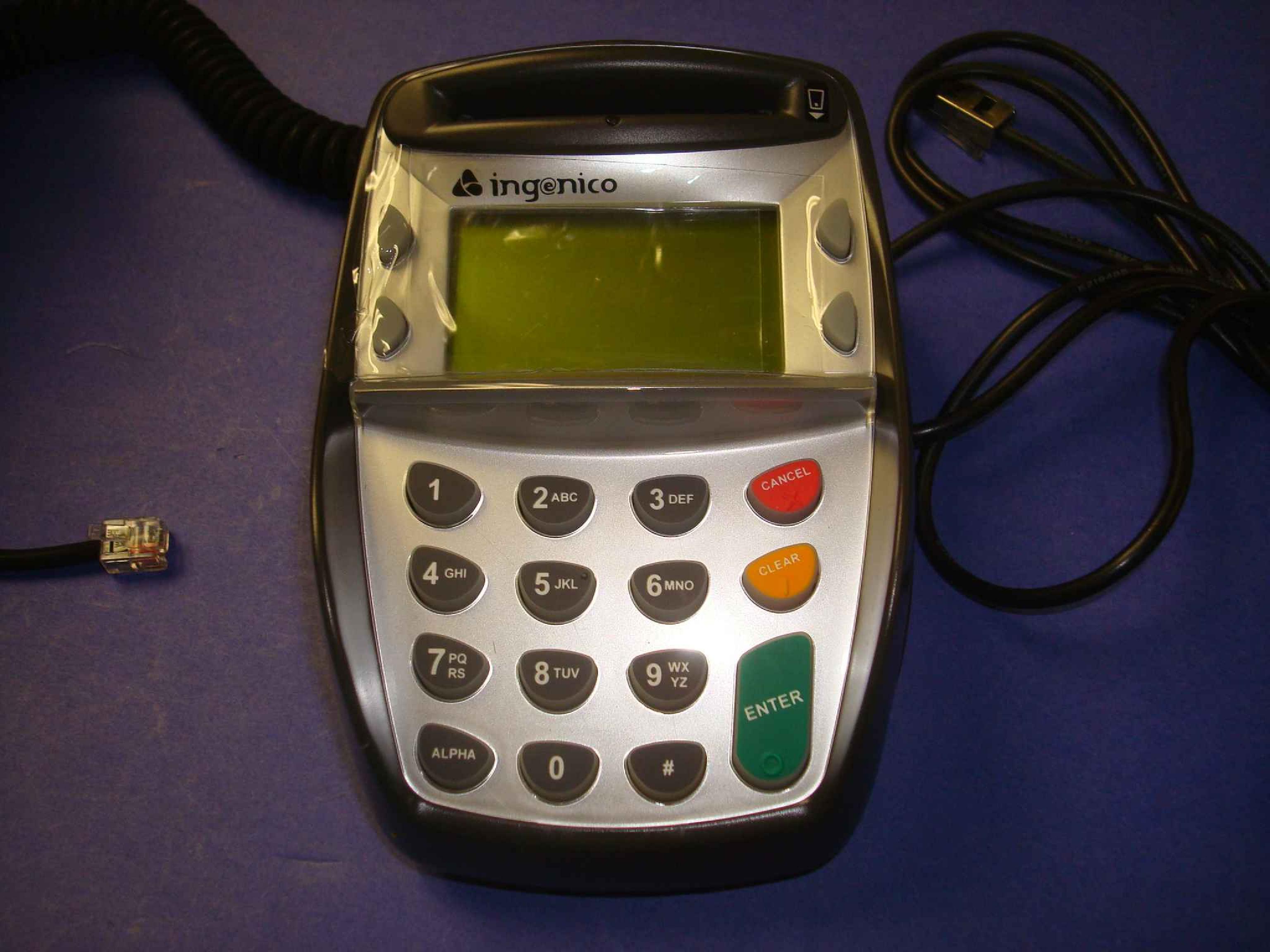 INGENICO I3300MHN004C TERMINAL WITH TWO CABLES AND COUPLER