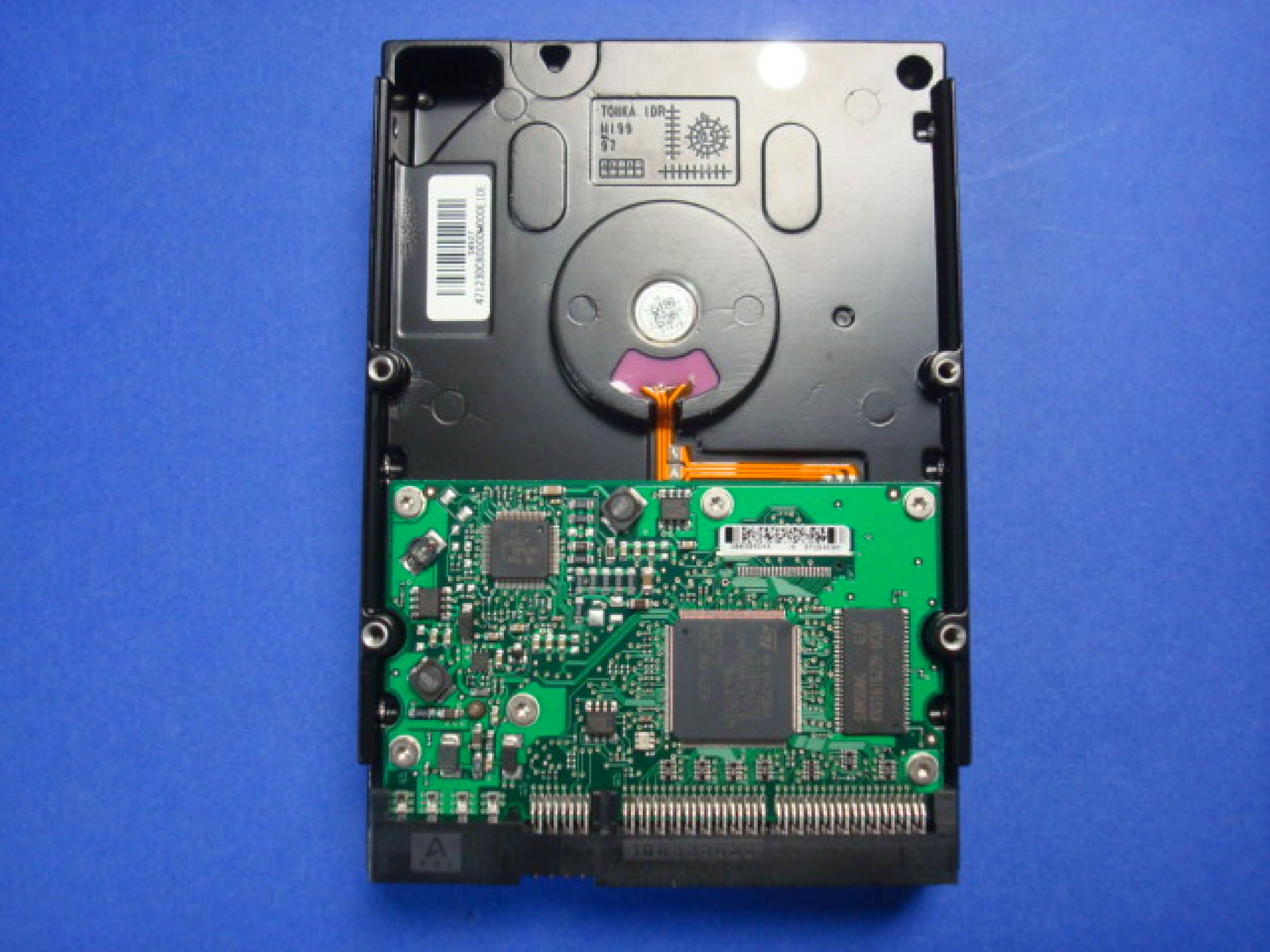 SEAGATE ST3802110A 80GB IDE DRIVE FIRMWARE 3.AAJ DATE CODE 07427 SITE CODE WU