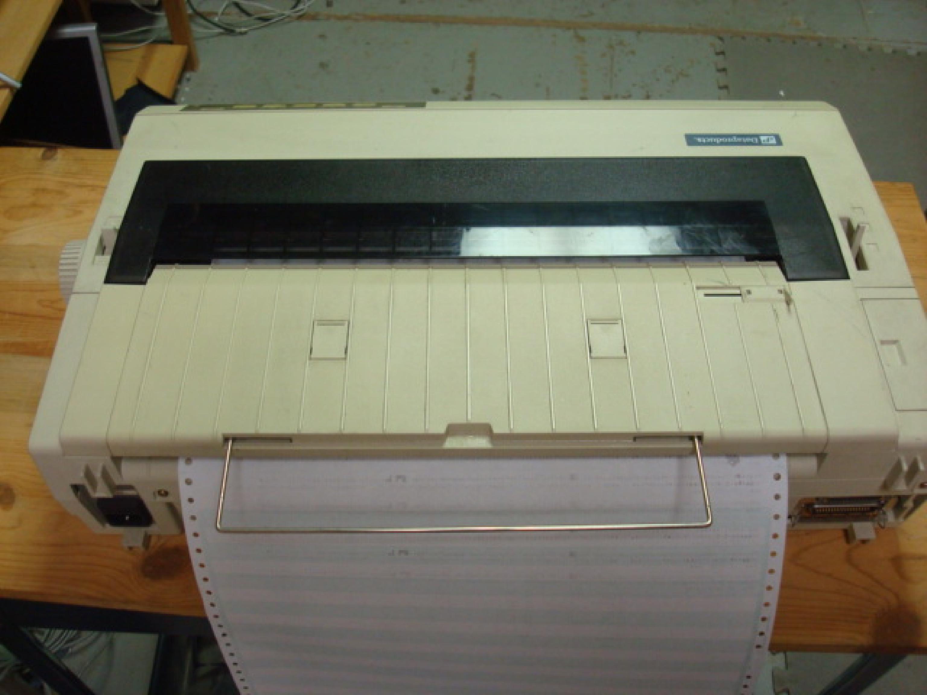 DATAPRODUCTS 9040-1 WIDE CARRIAGE PRINTER