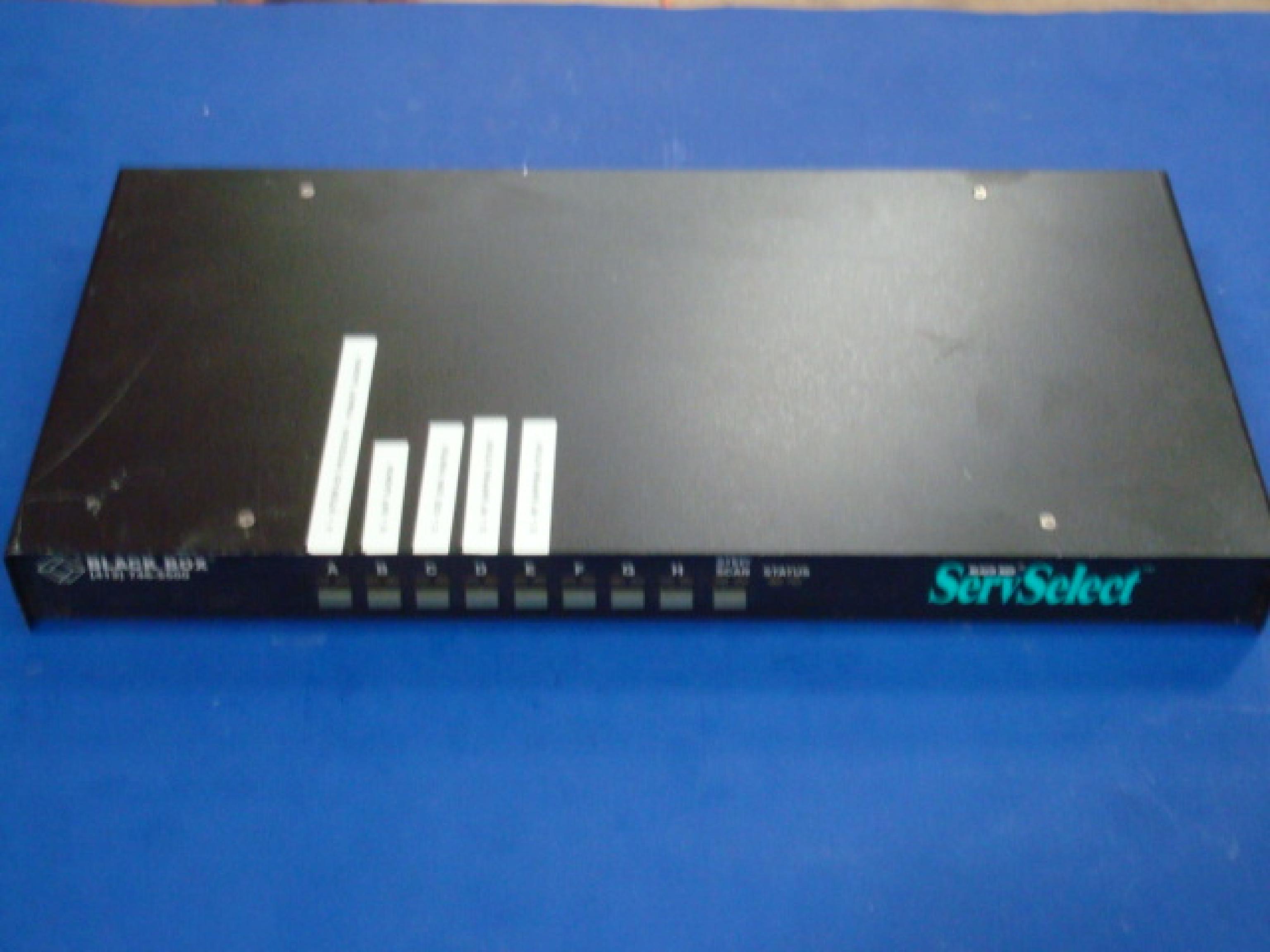 BLACK BOX SERVSELECT SERVSELECT 8PORT KVM