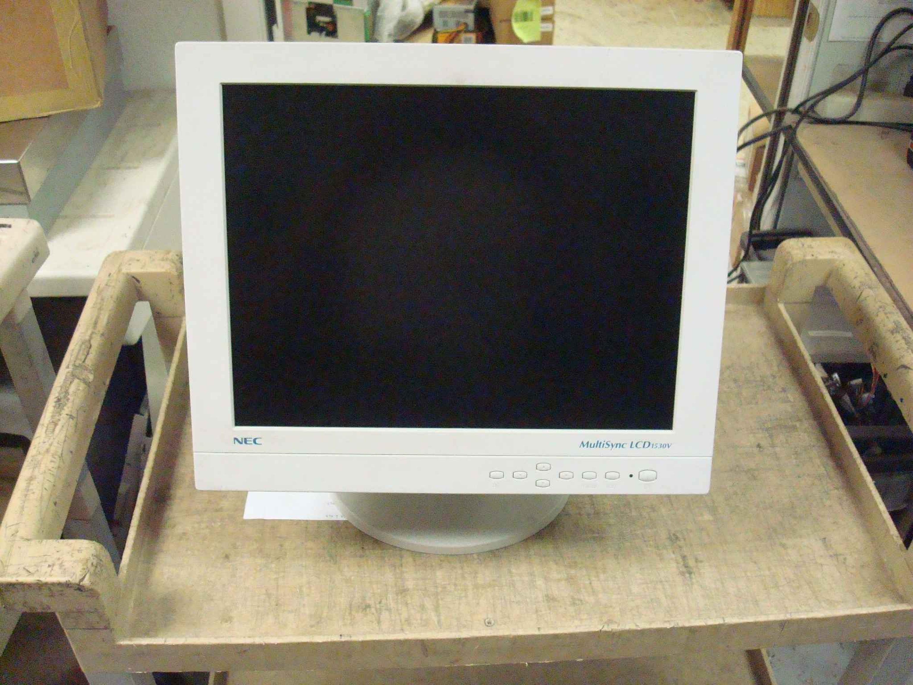 NEC LCD1530V 15 INCH LCD MONITOR WHITE BEZEL