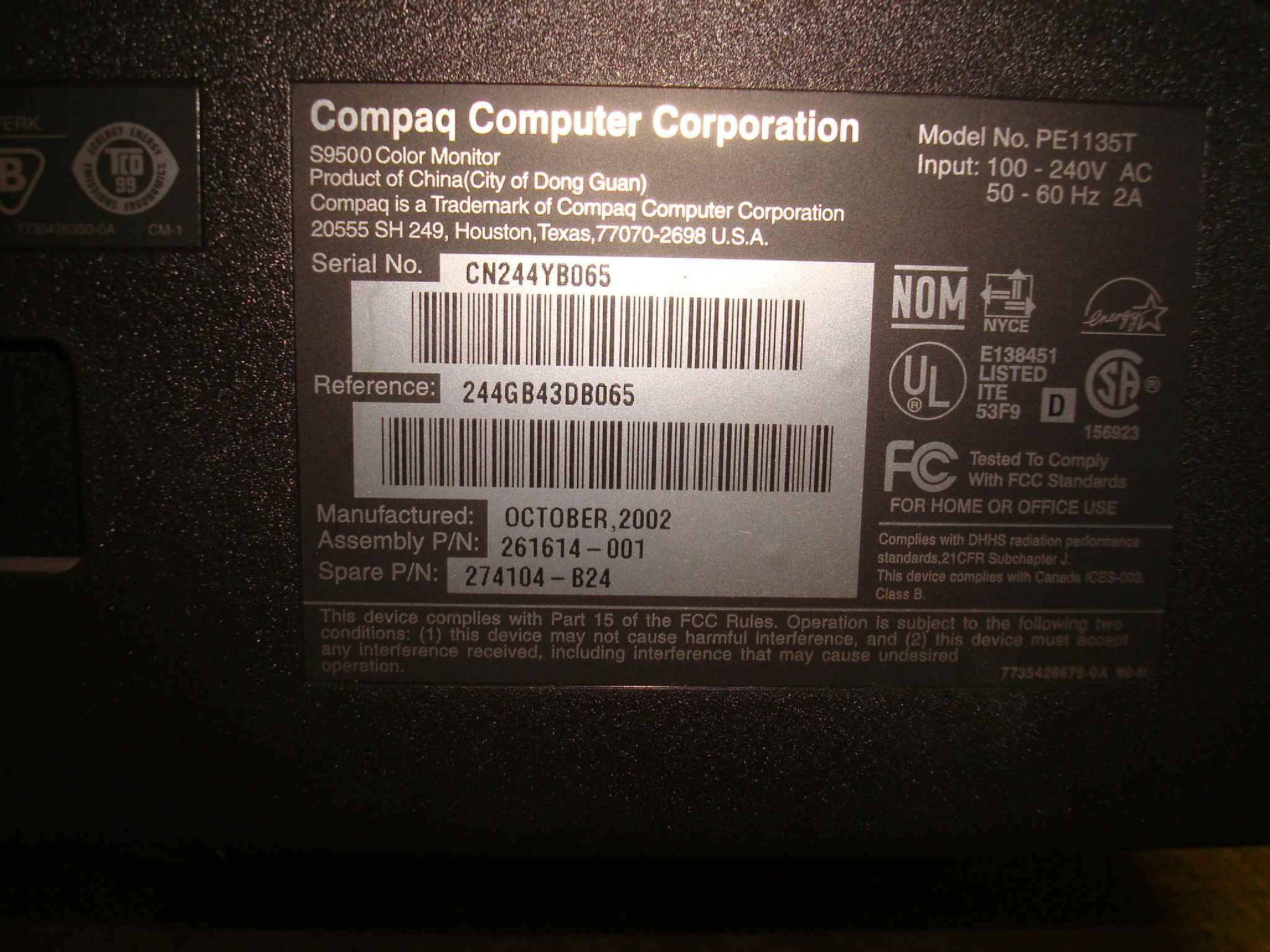 COMPAQ / HEWLETT PACKARD / HP S9500 19INCH MONITOR BLACK AND SILVER