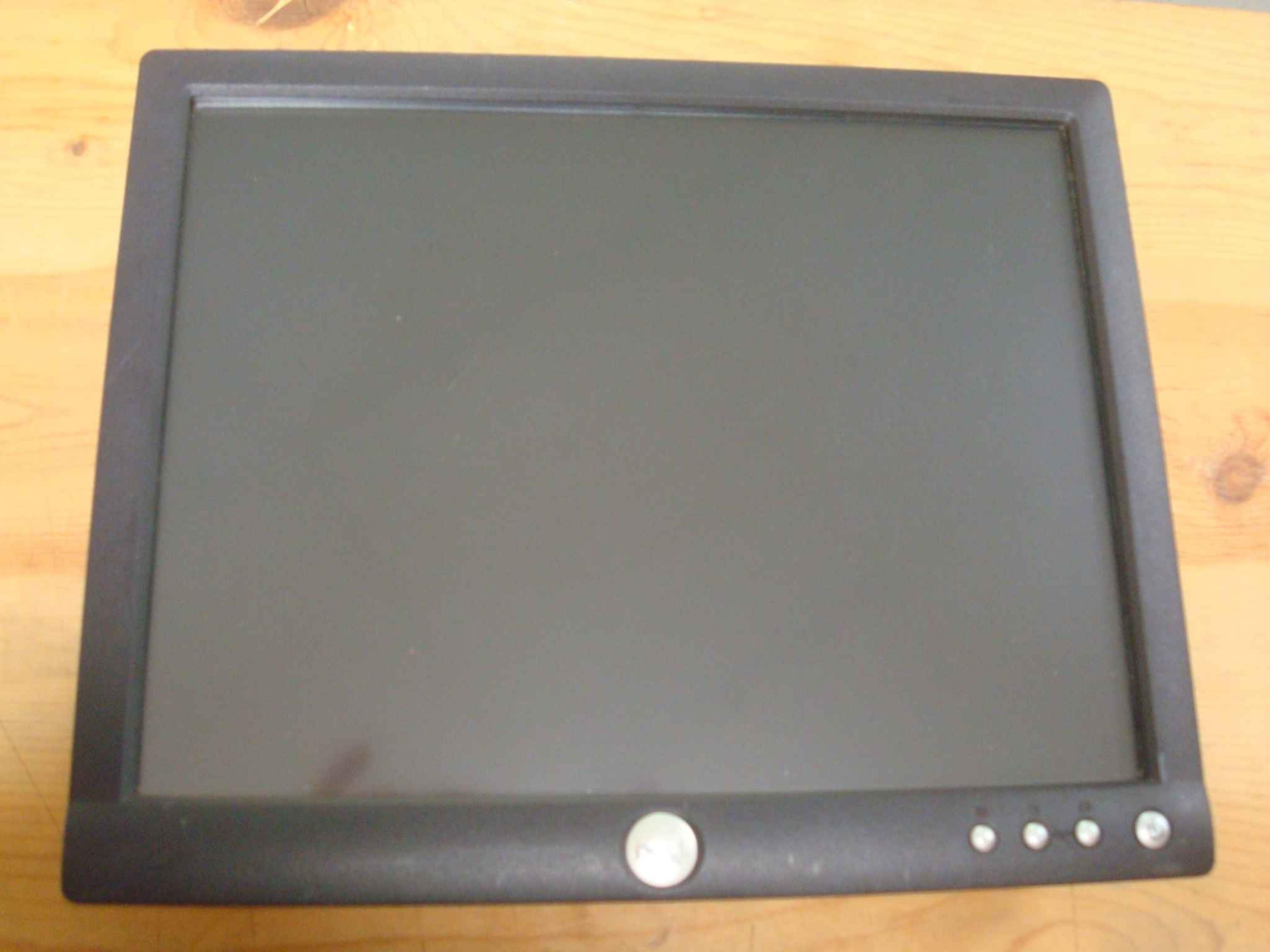 DELL E153FPTC 15 INCH LCD TOUCHSCREEN MONITOR - HAS SMALL SCRATCH ON SCREEN