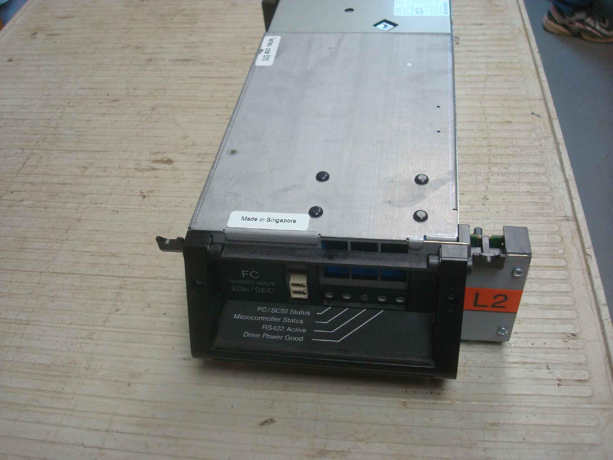 IBM 19P5427 LTO-2 TAPE DRIVE UNIT 200/400GB FIBRE WITH SLED/TRAY ULTRIUM 2