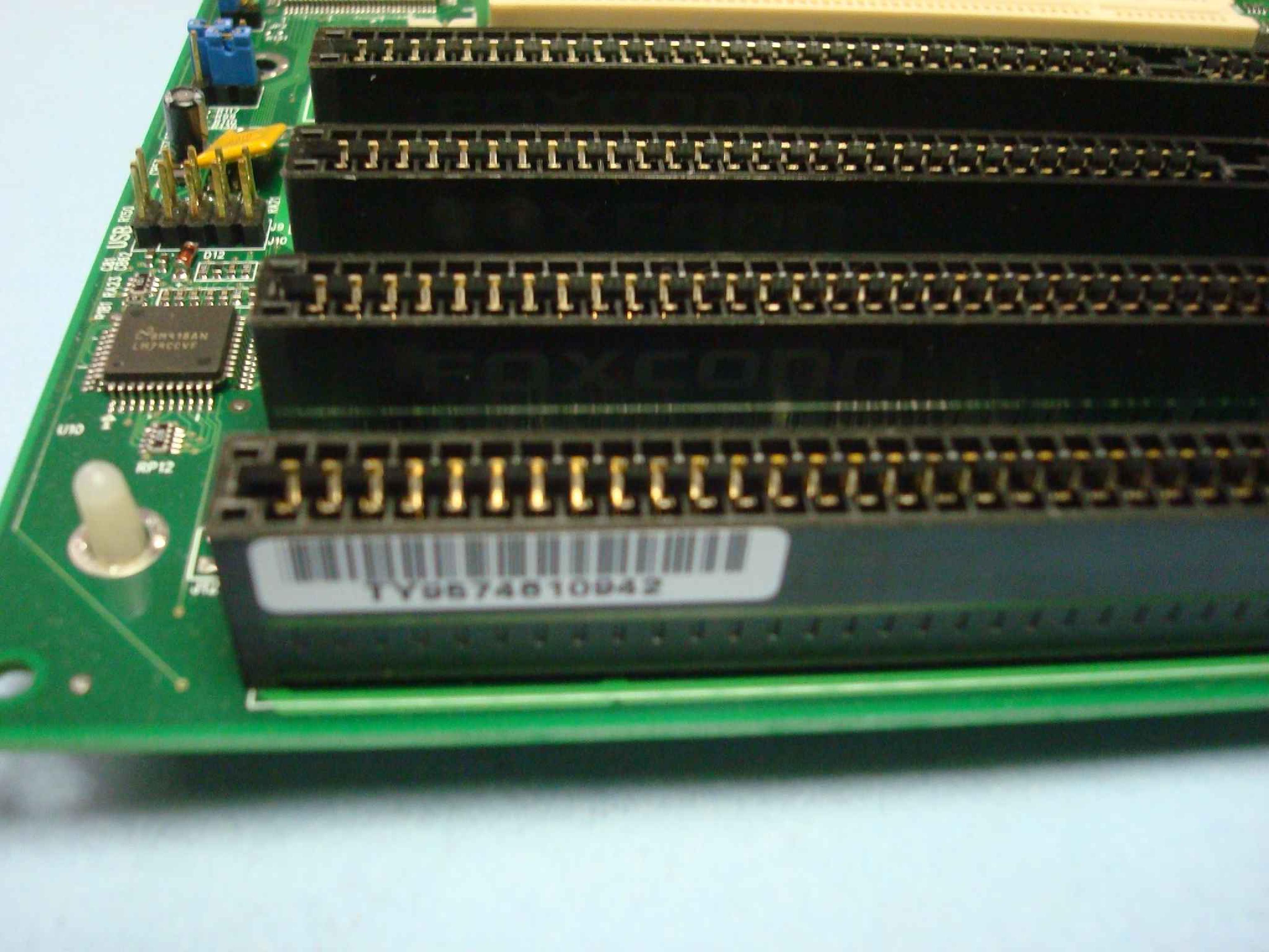 TYAN S1830S SYSTEM BOARD 4 ISA AND 3 PCI SLOTS